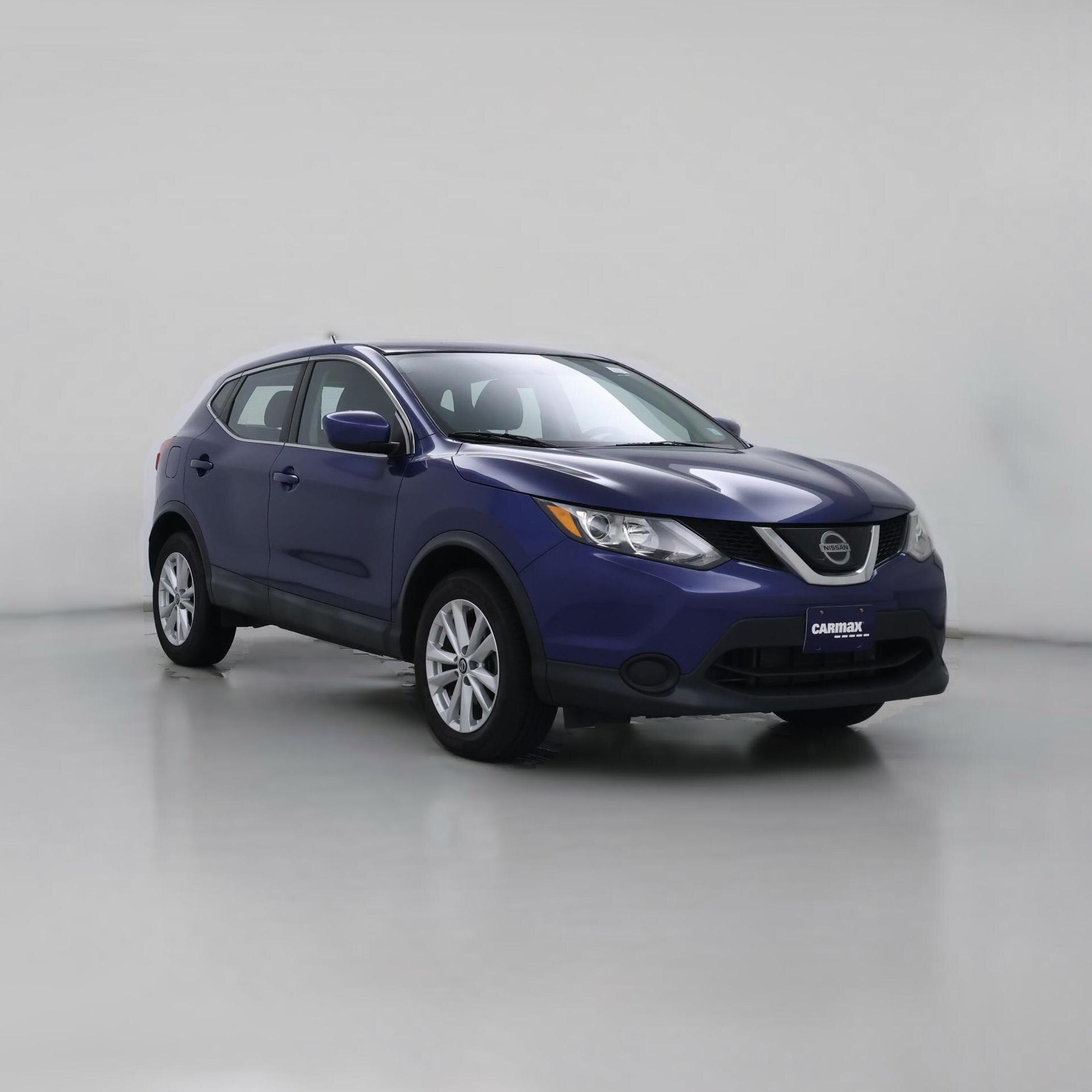 Thumbnail: 2019 Nissan Rogue Sport - 1