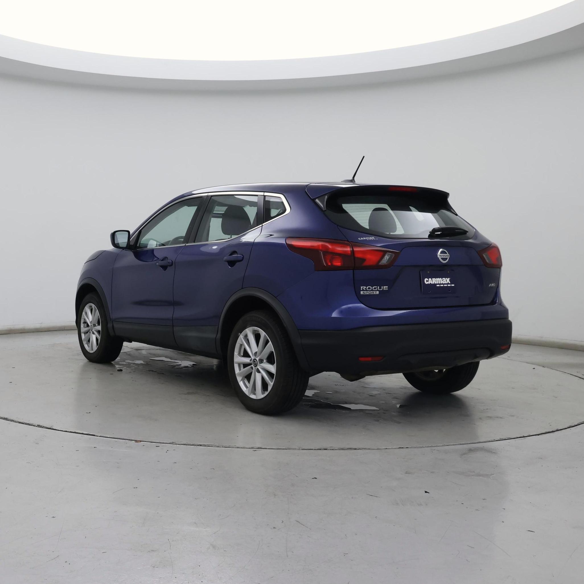 Thumbnail: 2019 Nissan Rogue Sport - 2