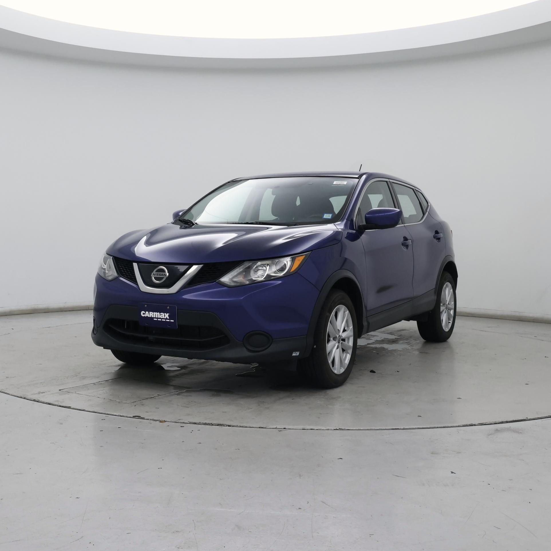 Thumbnail: 2019 Nissan Rogue Sport - 4