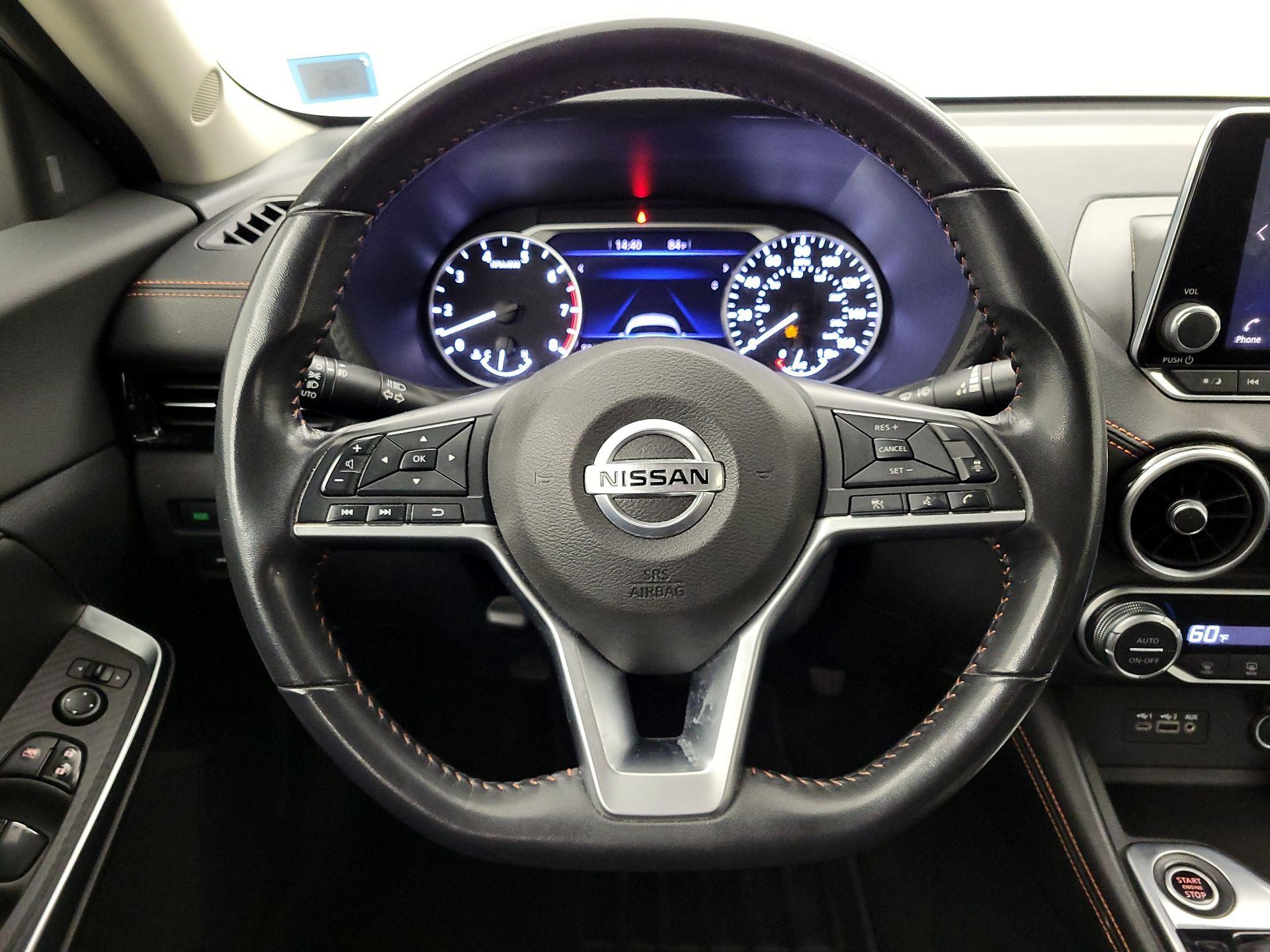 Thumbnail: 2020 Nissan Sentra - 10