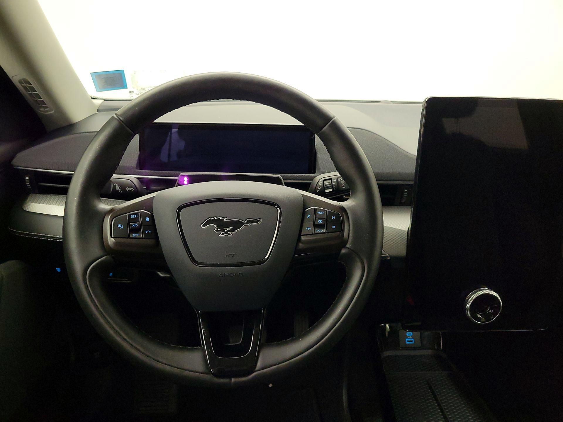 Thumbnail: 2021 Ford Mustang Mach-E - 10