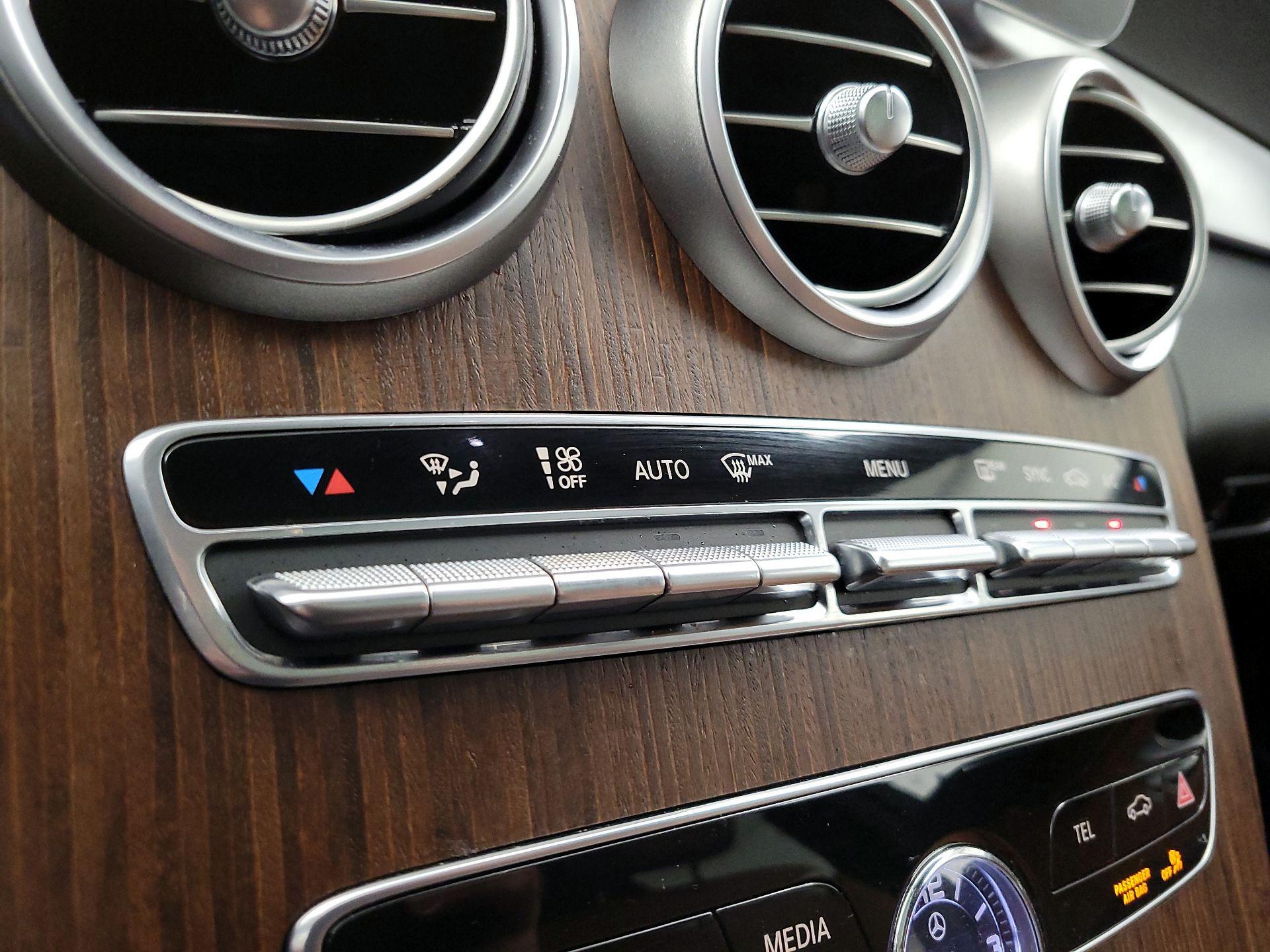 Thumbnail: 2020 Mercedes-Benz C-Class - 17