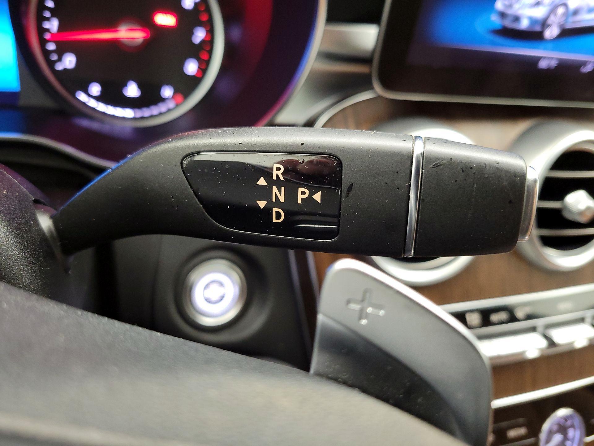 Thumbnail: 2020 Mercedes-Benz C-Class - 18
