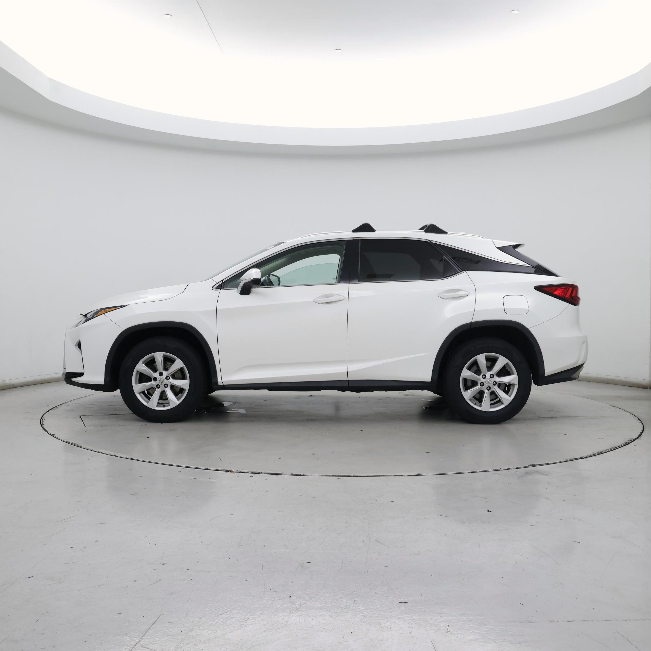 Thumbnail: 2016 Lexus RX - 3