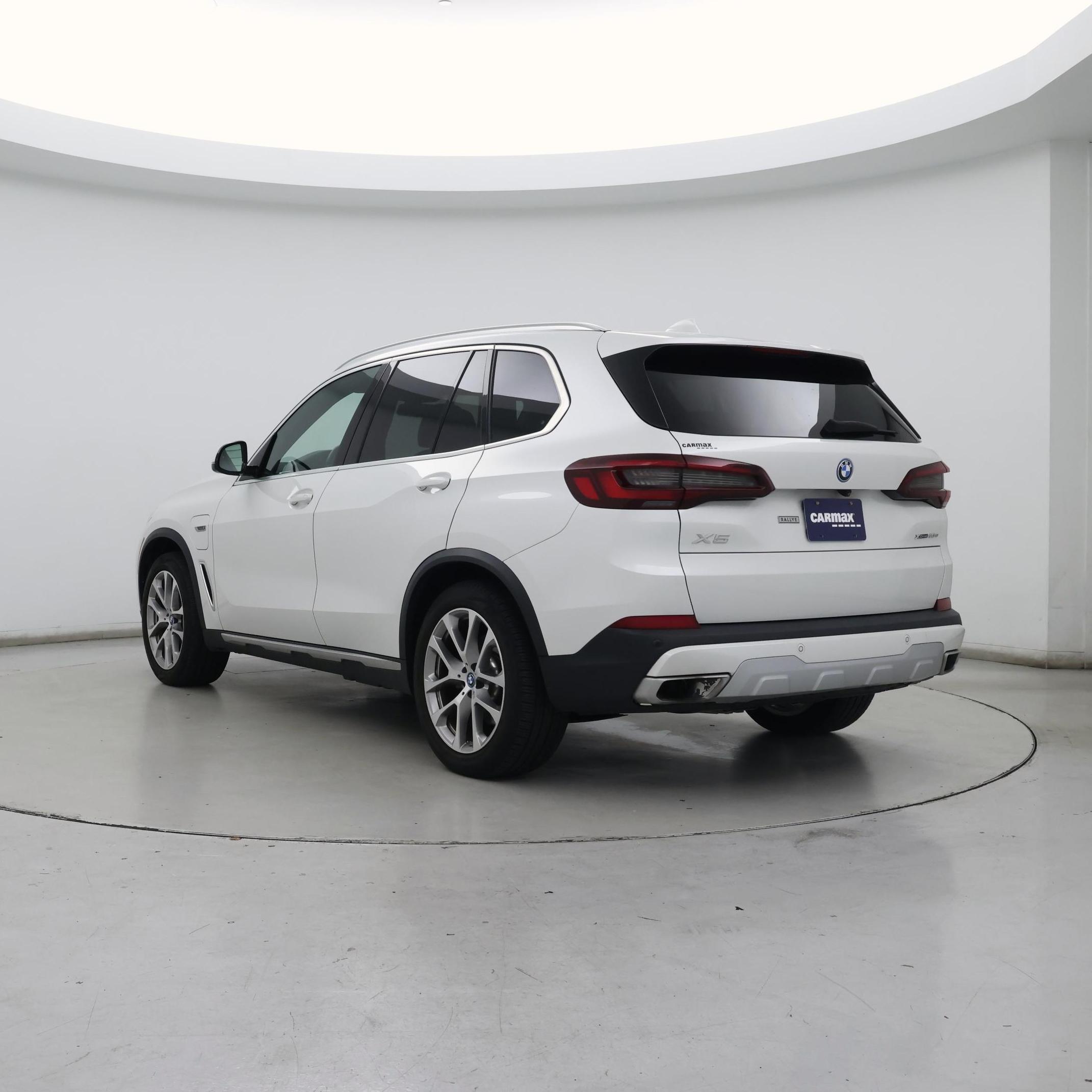 Thumbnail: 2022 BMW X5 - 2