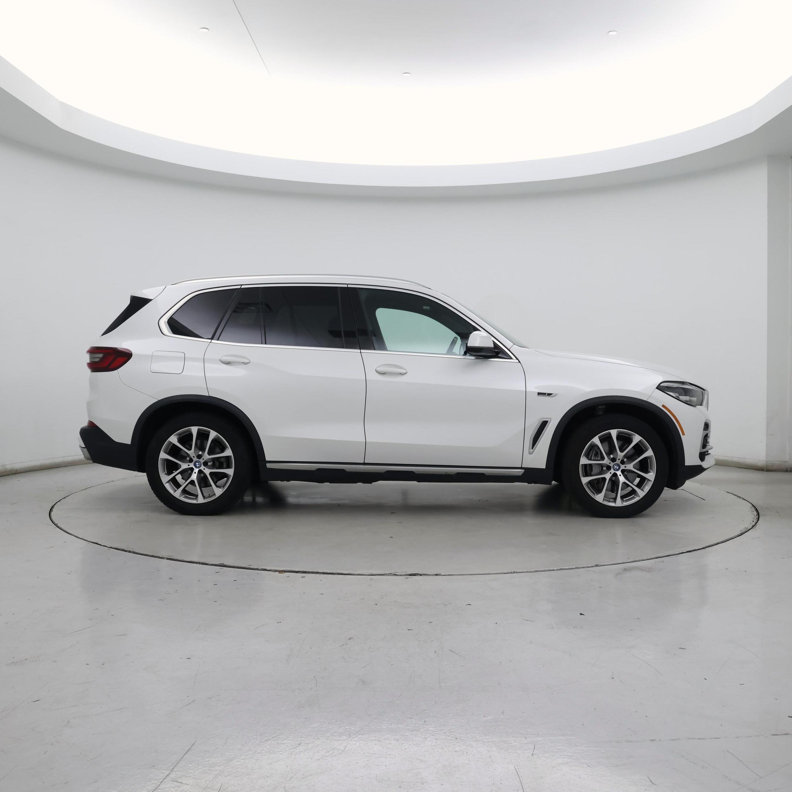 Thumbnail: 2022 BMW X5 - 7