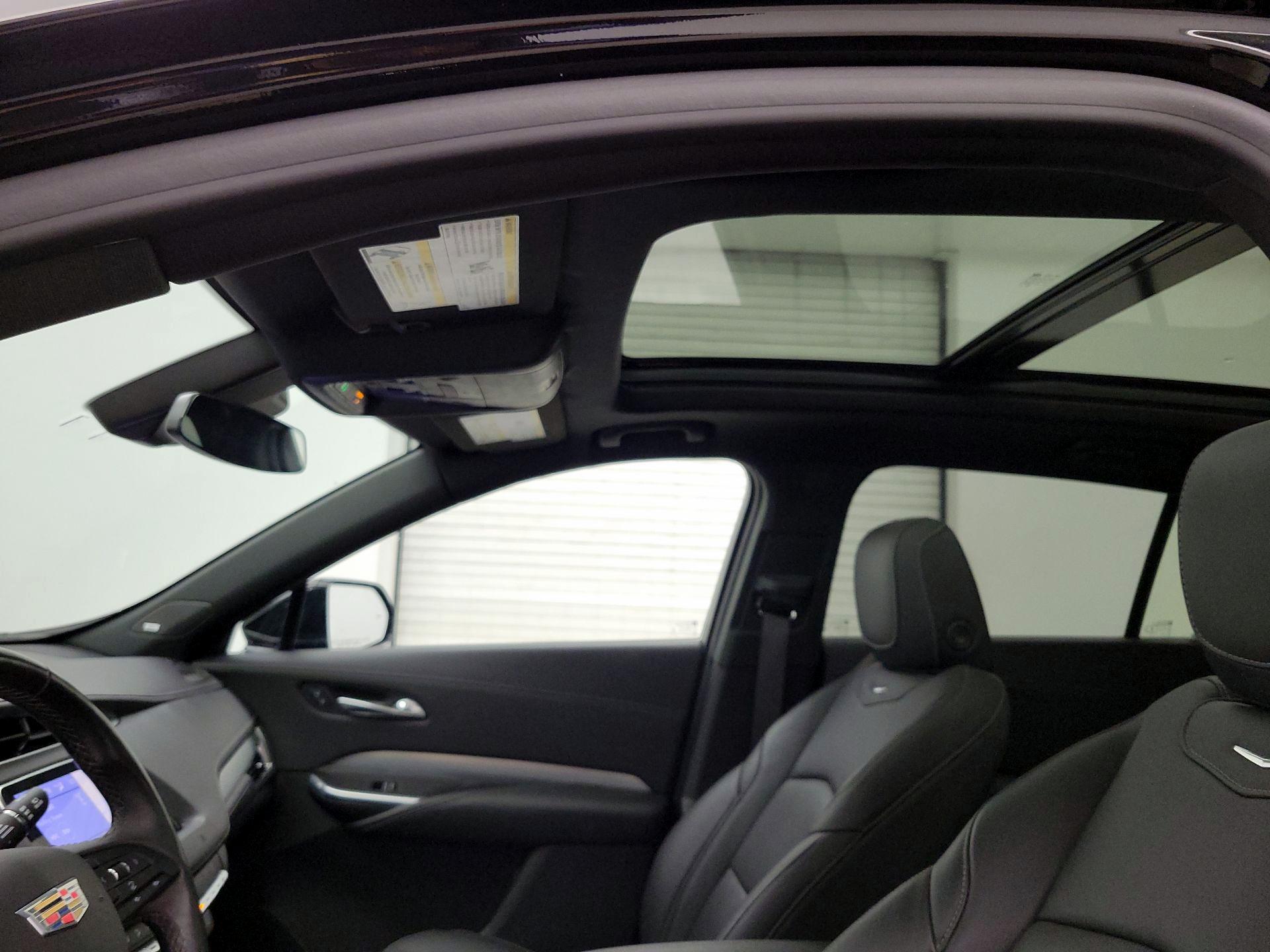 Thumbnail: 2019 Cadillac XT4 - 20