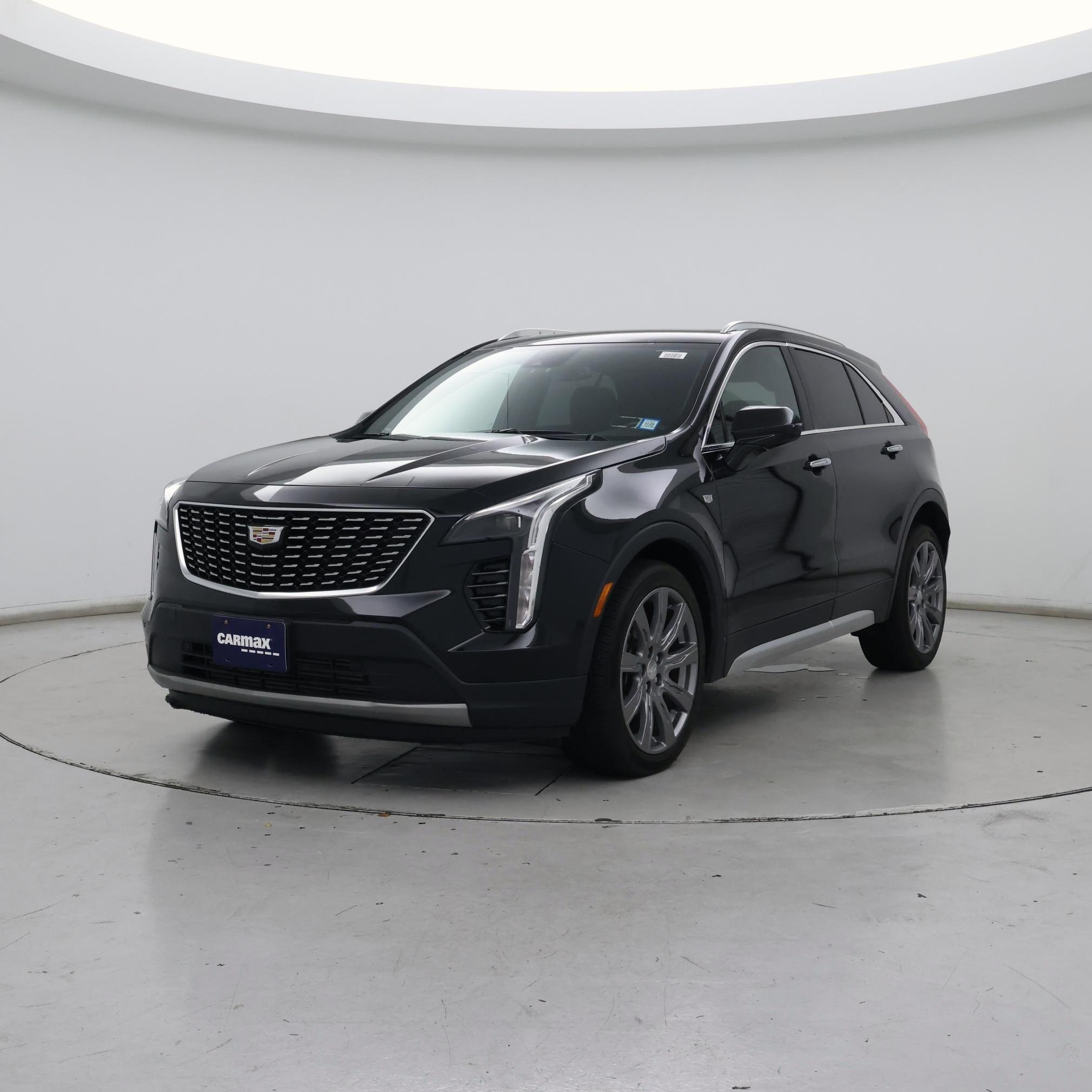 Thumbnail: 2019 Cadillac XT4 - 4