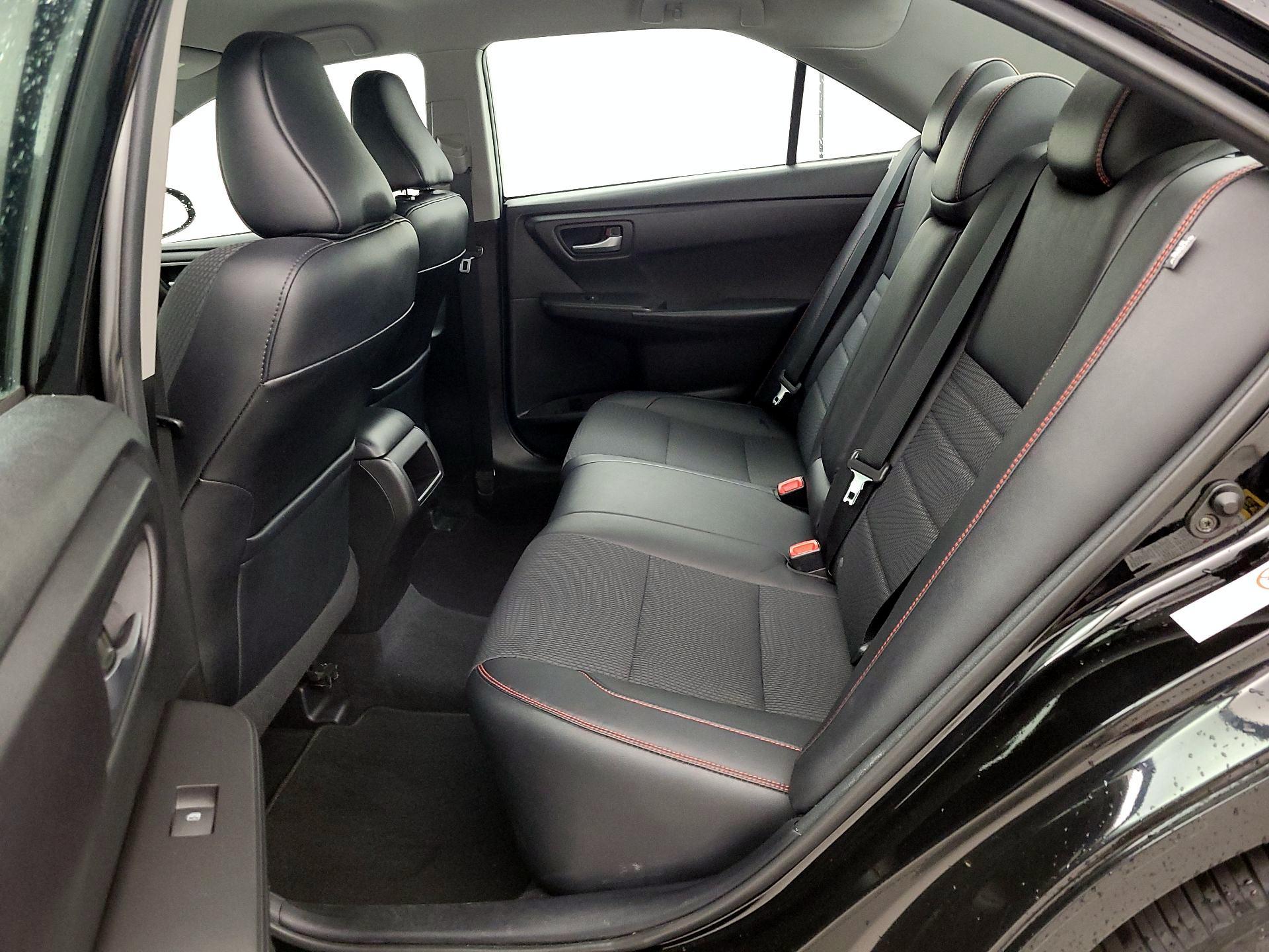 Thumbnail: 2017 Toyota Camry - 19