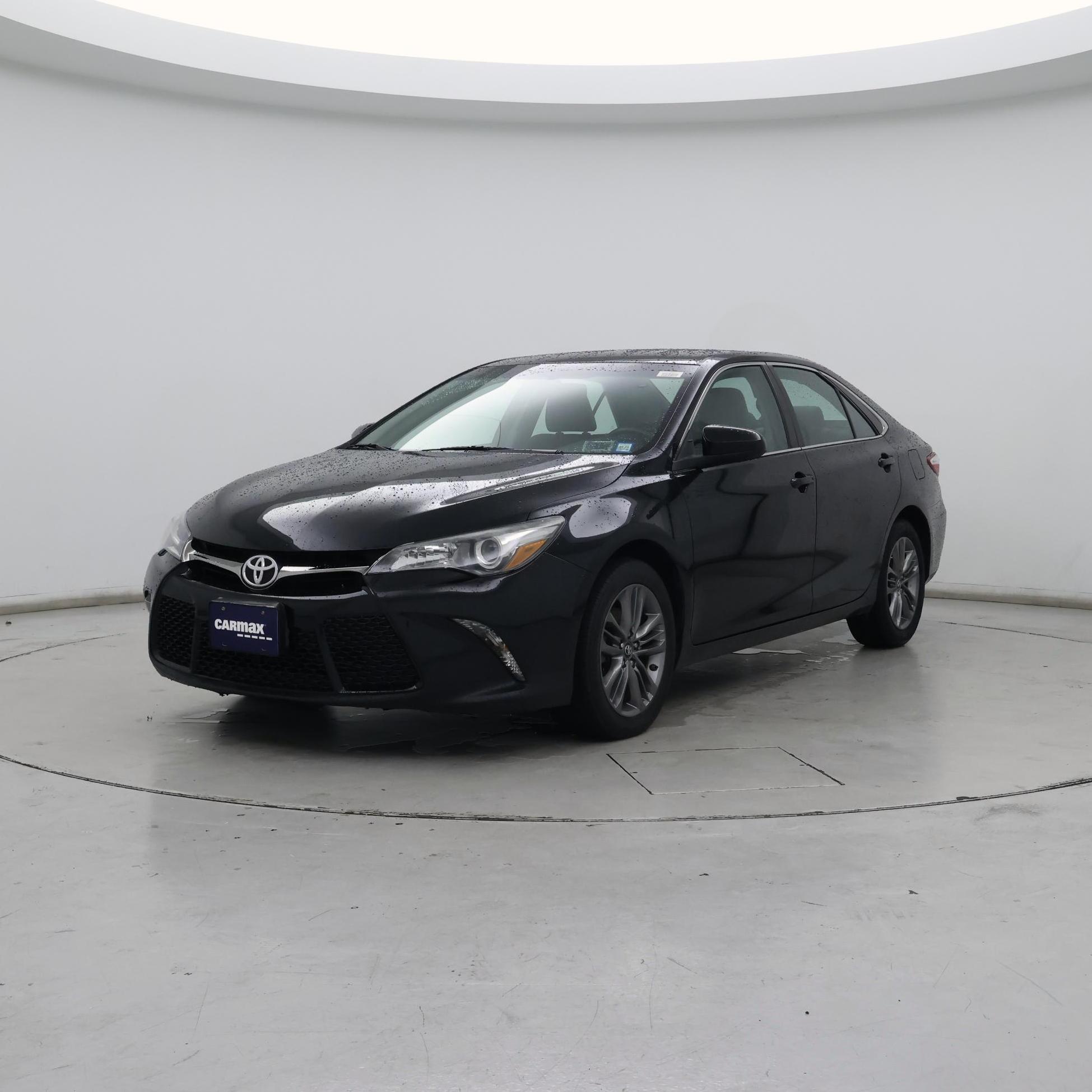 Thumbnail: 2017 Toyota Camry - 4