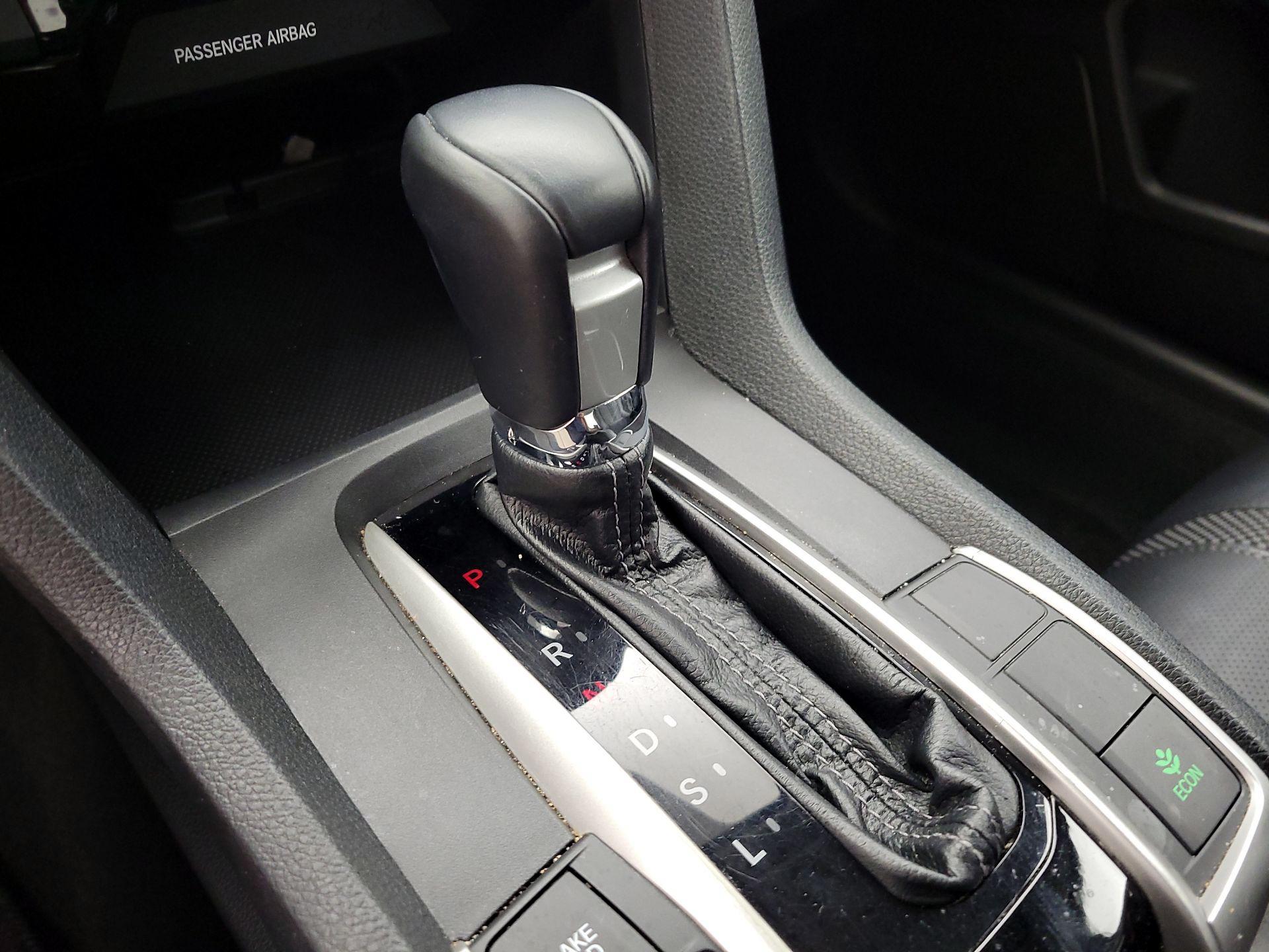 Thumbnail: 2020 Honda Civic - 17