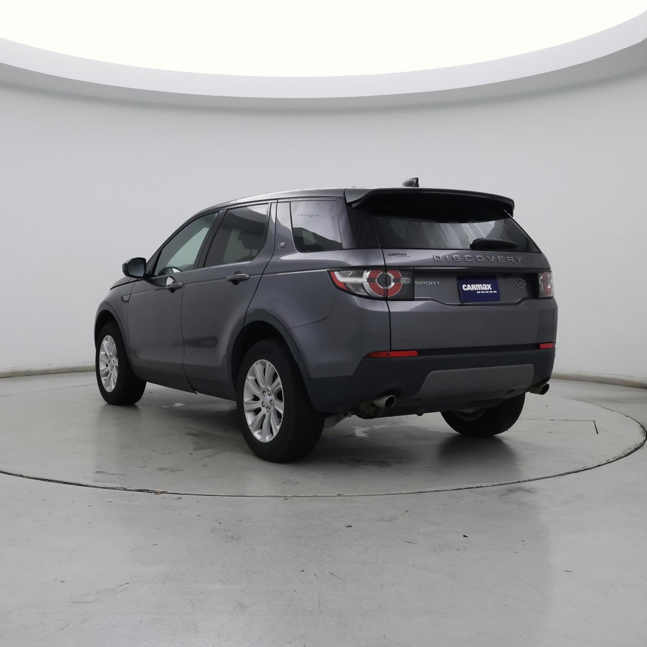 Thumbnail: 2017 Land Rover Discovery Sport - 2