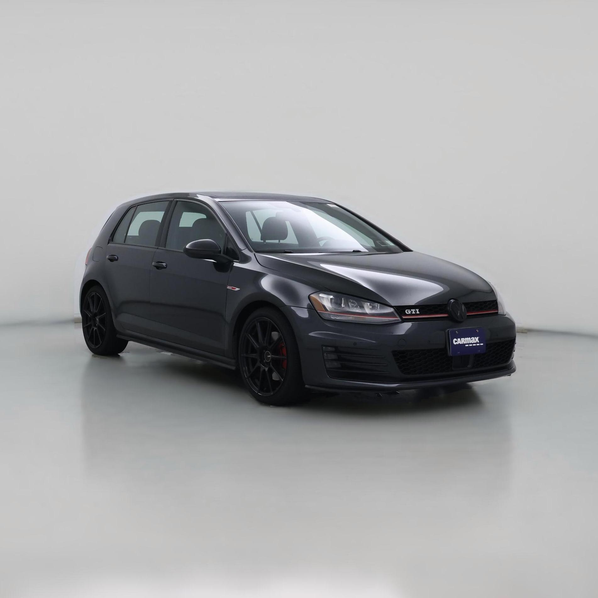 Thumbnail: 2015 Volkswagen Golf - 1