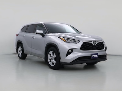 Silver 2020 Toyota Highlander LE