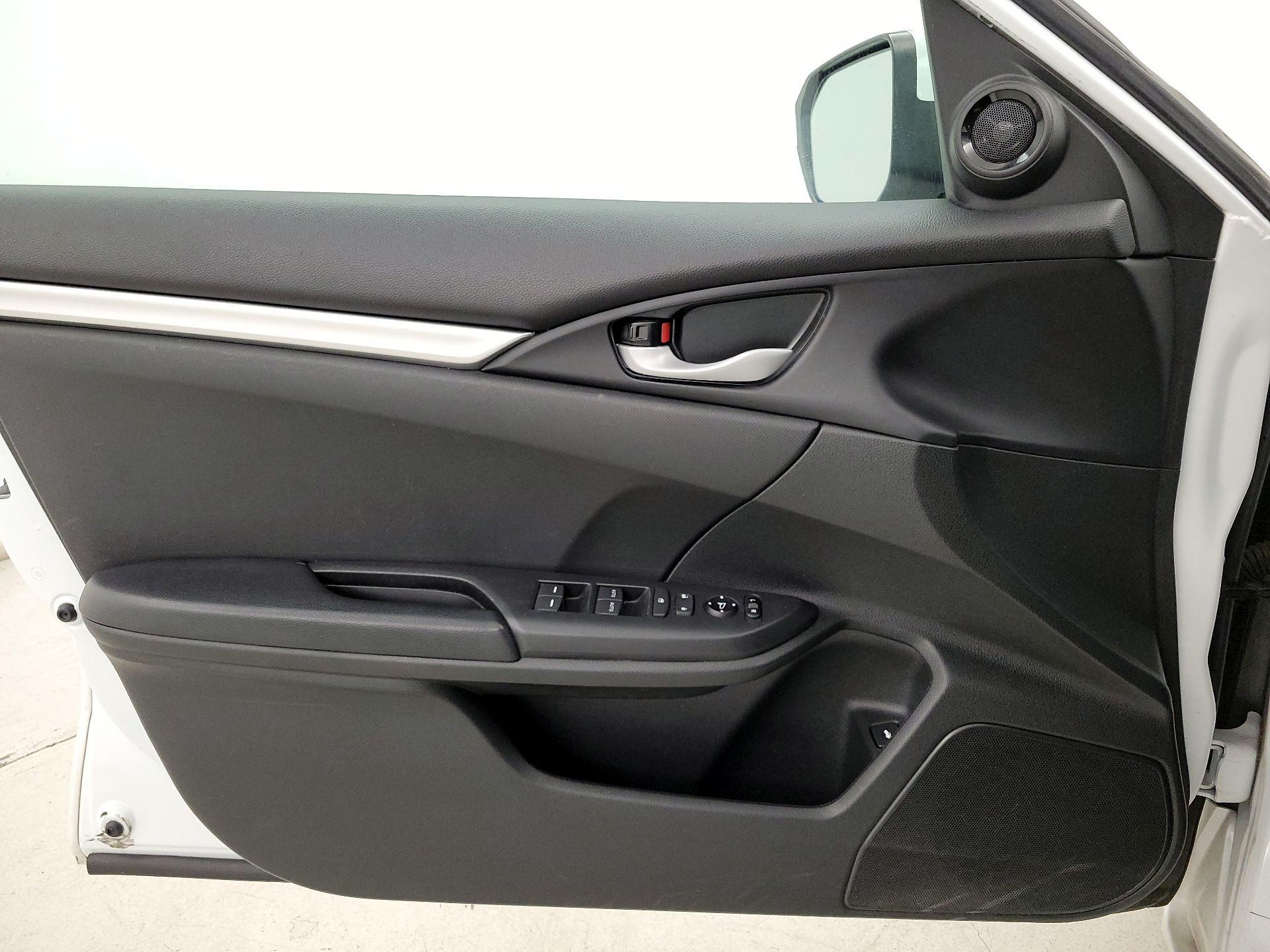 Thumbnail: 2020 Honda Civic - 12