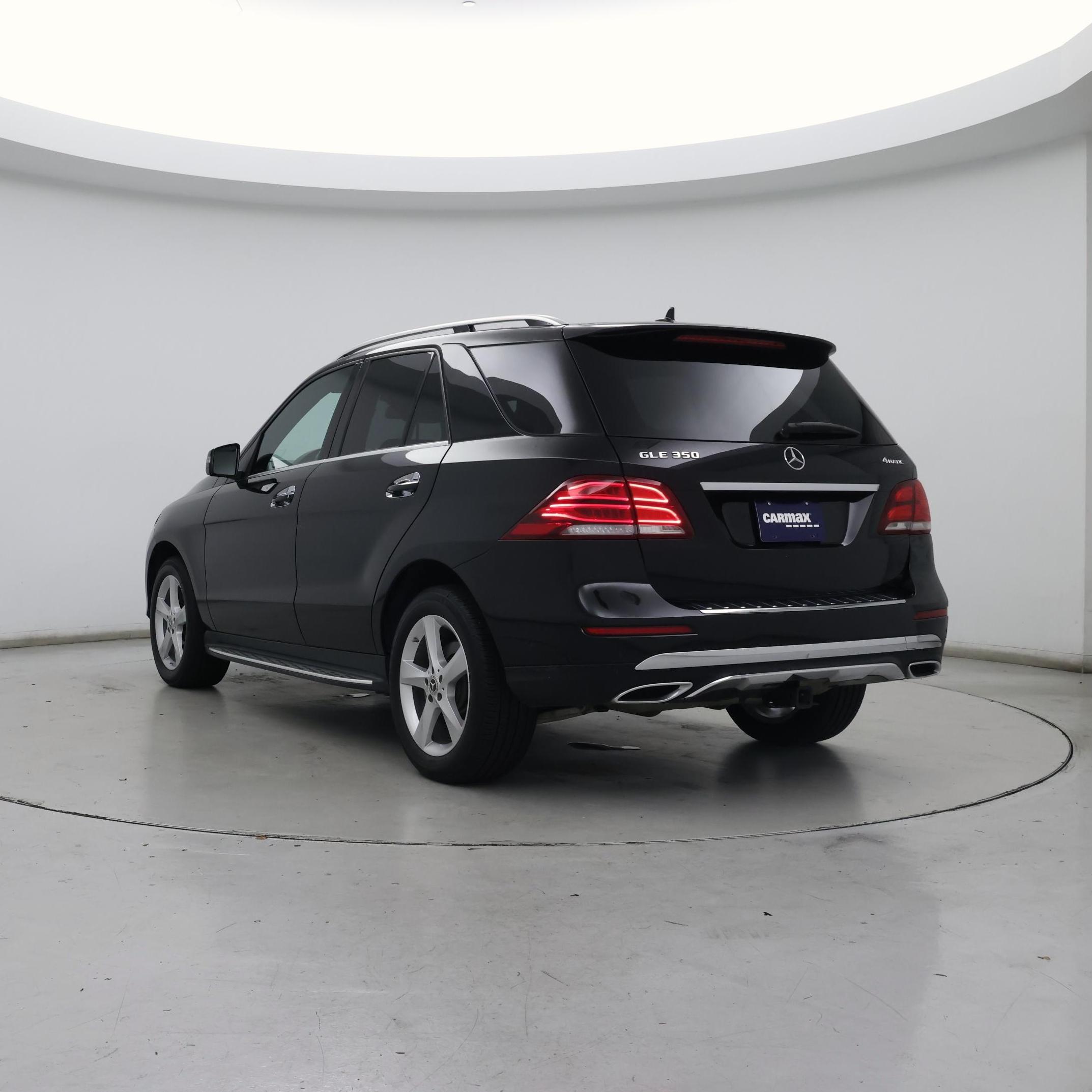 Thumbnail: 2018 Mercedes-Benz GLE - 2