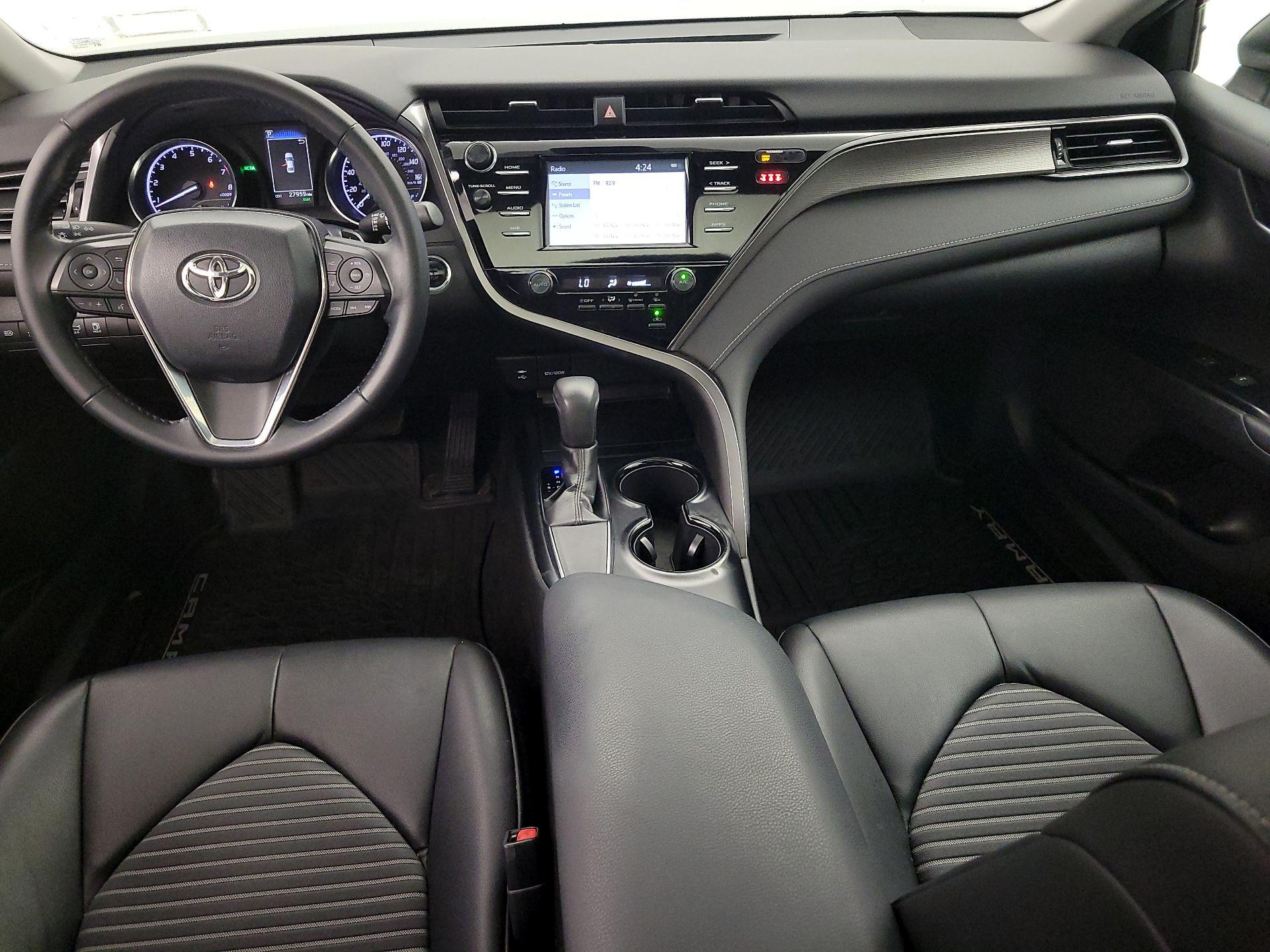 Thumbnail: 2019 Toyota Camry - 9