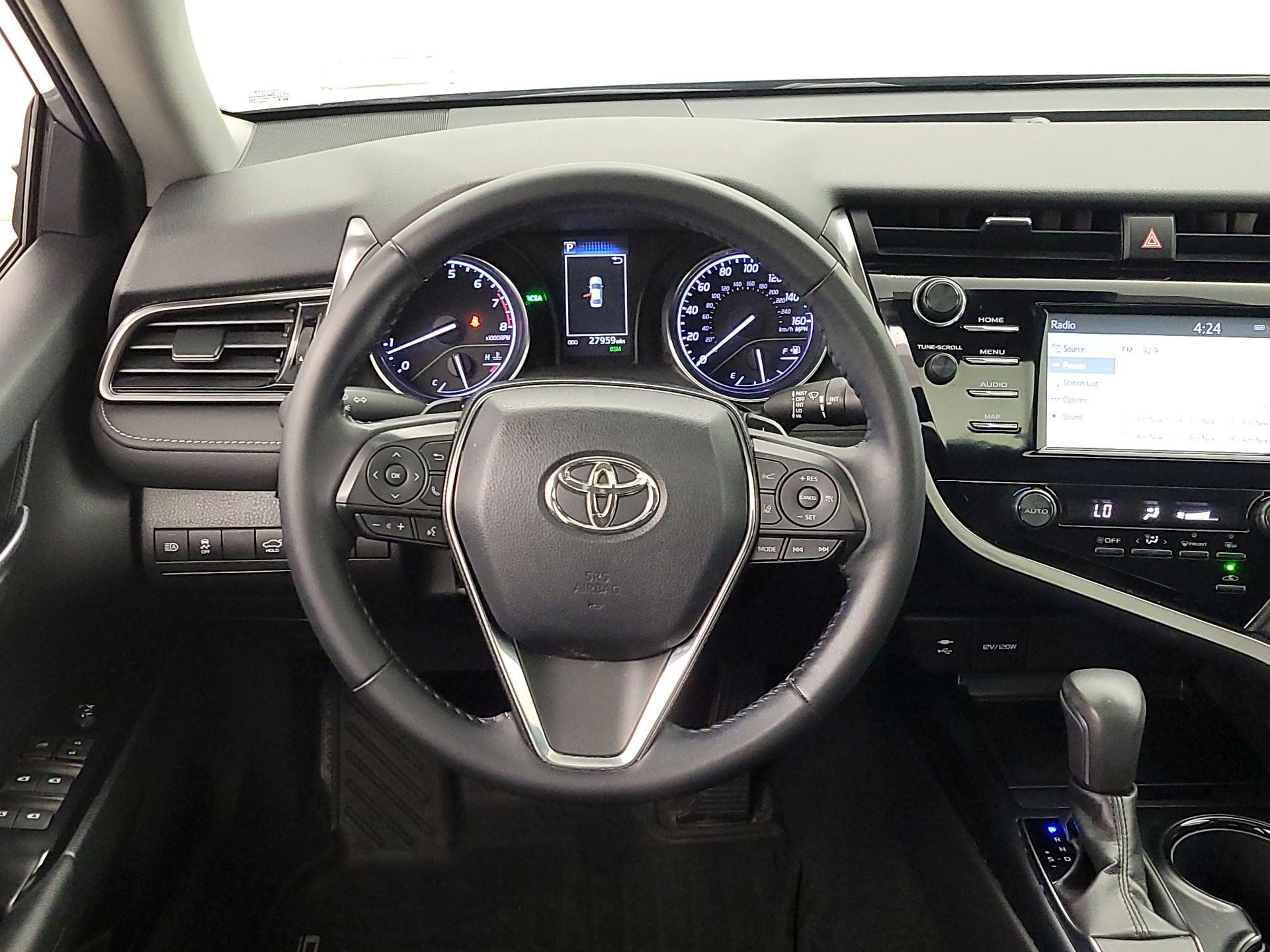 Thumbnail: 2019 Toyota Camry - 10