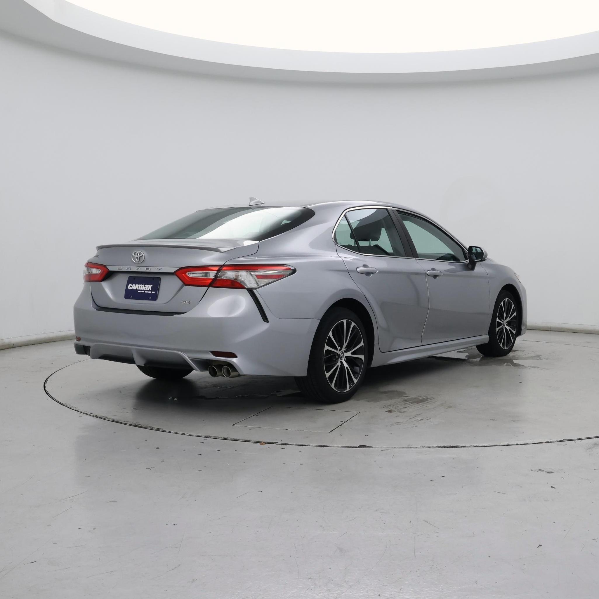 Thumbnail: 2019 Toyota Camry - 8