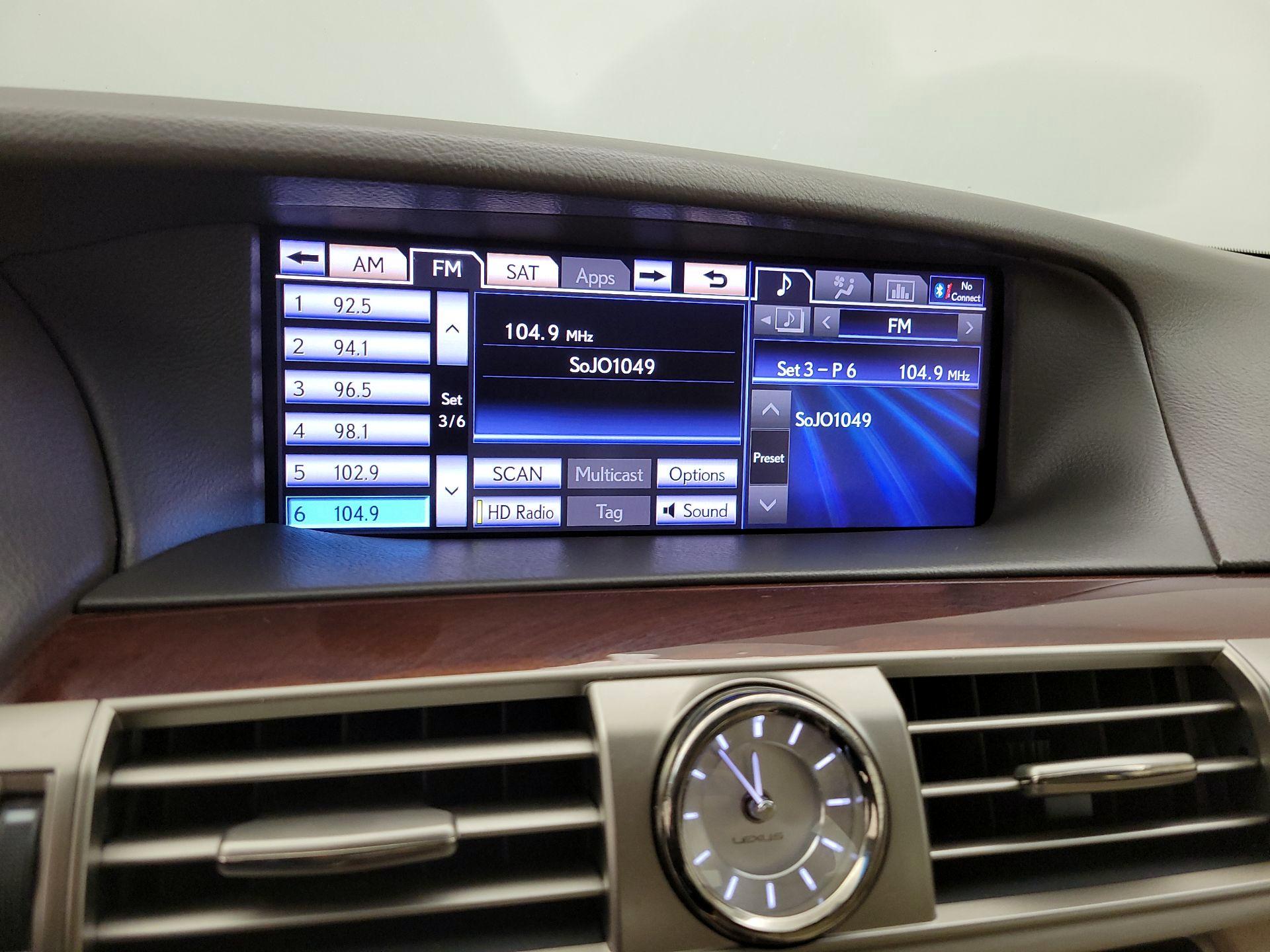 Thumbnail: 2014 Lexus LS - 16