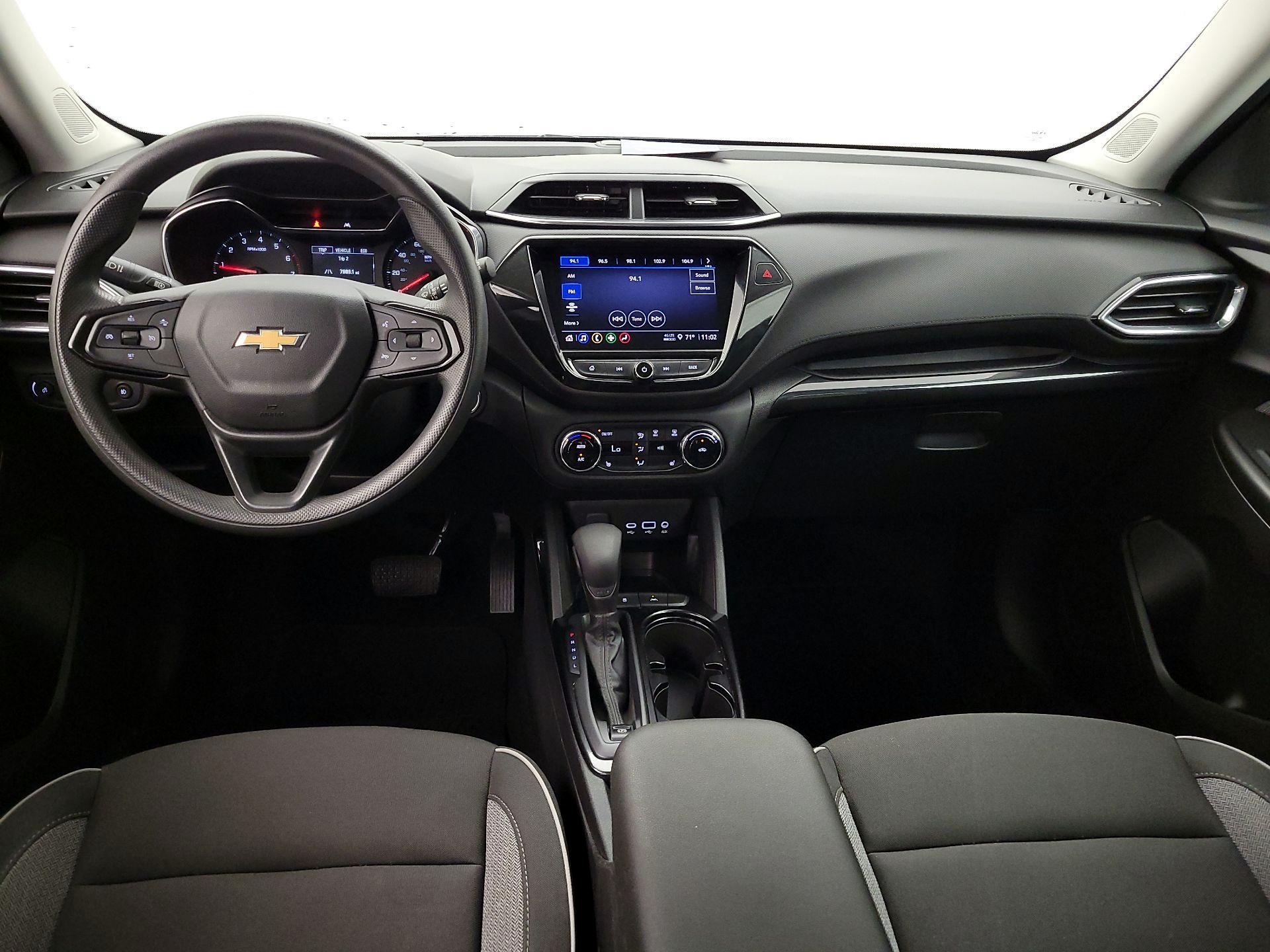 Thumbnail: 2022 Chevrolet TrailBlazer - 9