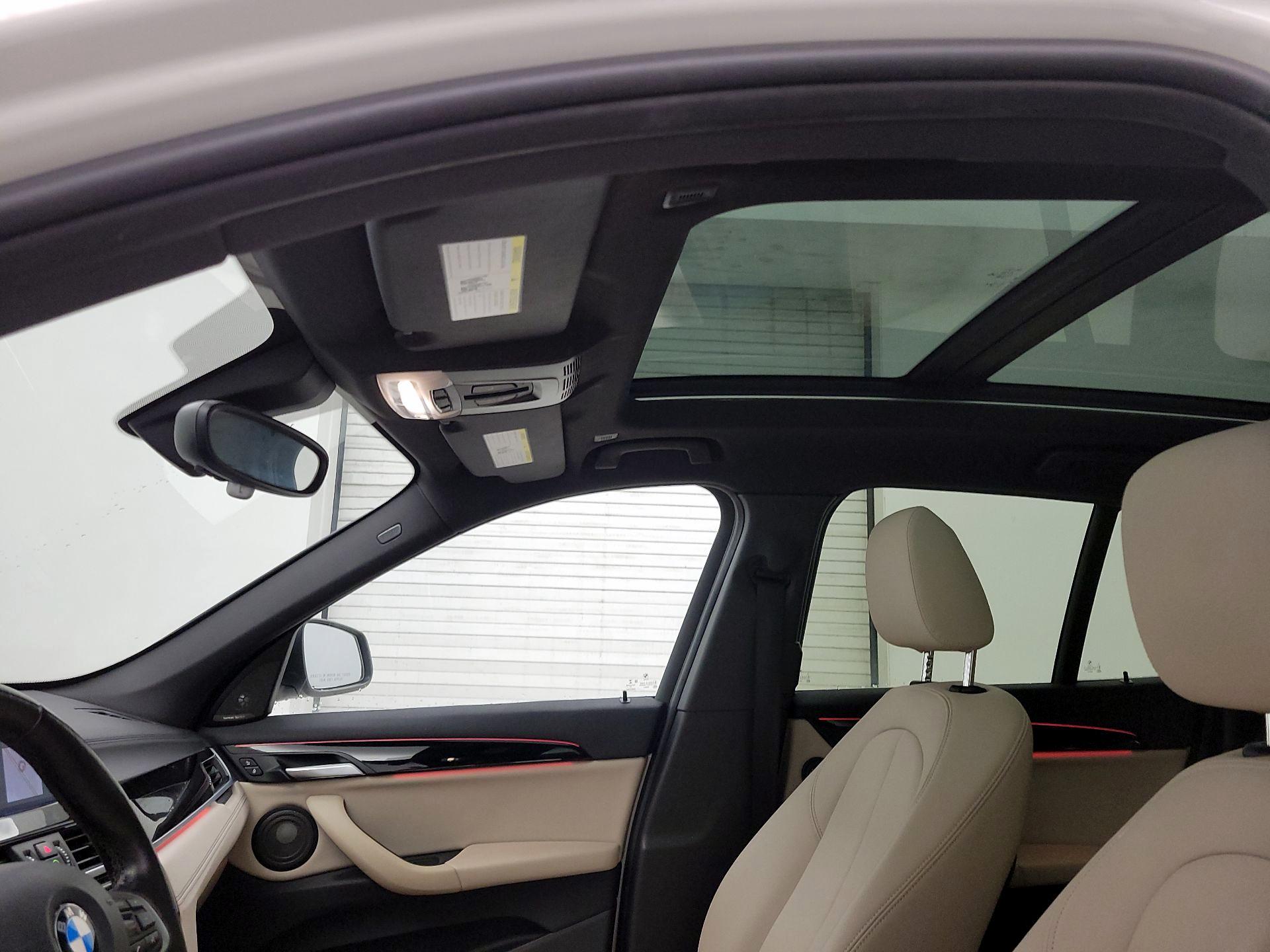 Thumbnail: 2020 BMW X1 - 20