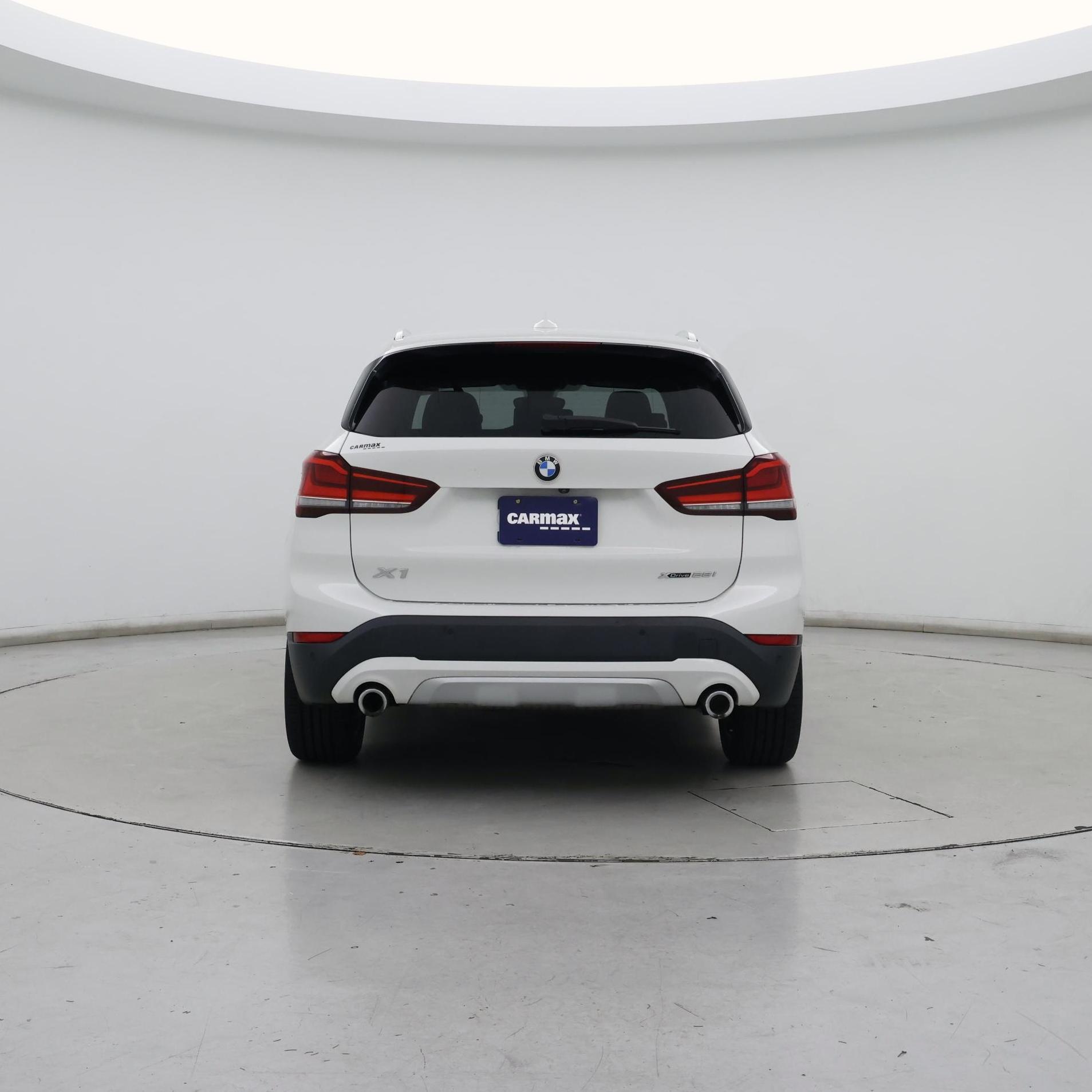 Thumbnail: 2020 BMW X1 - 6