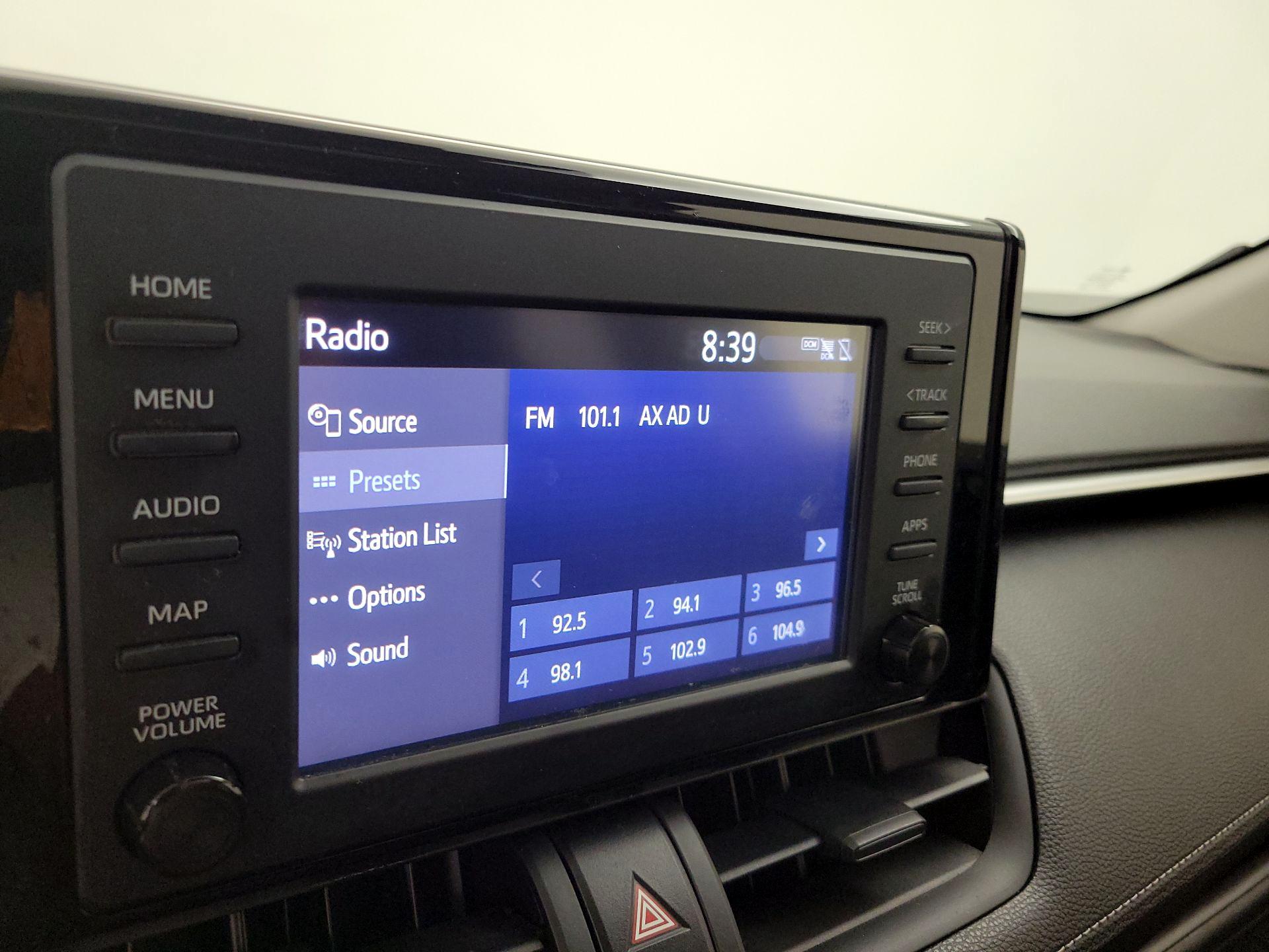 Thumbnail: 2019 Toyota RAV4 - 15