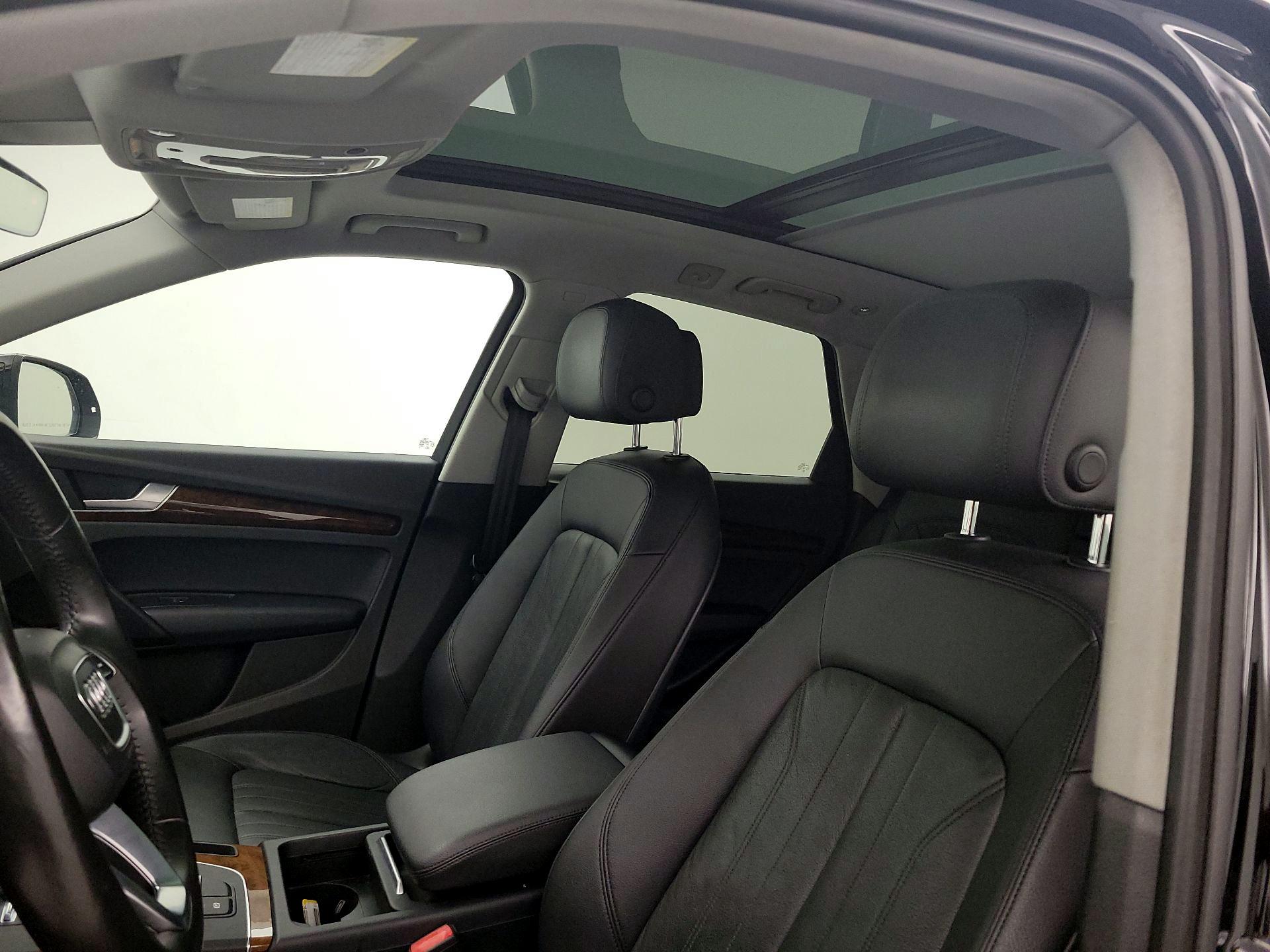 Thumbnail: 2018 Audi Q5 - 18