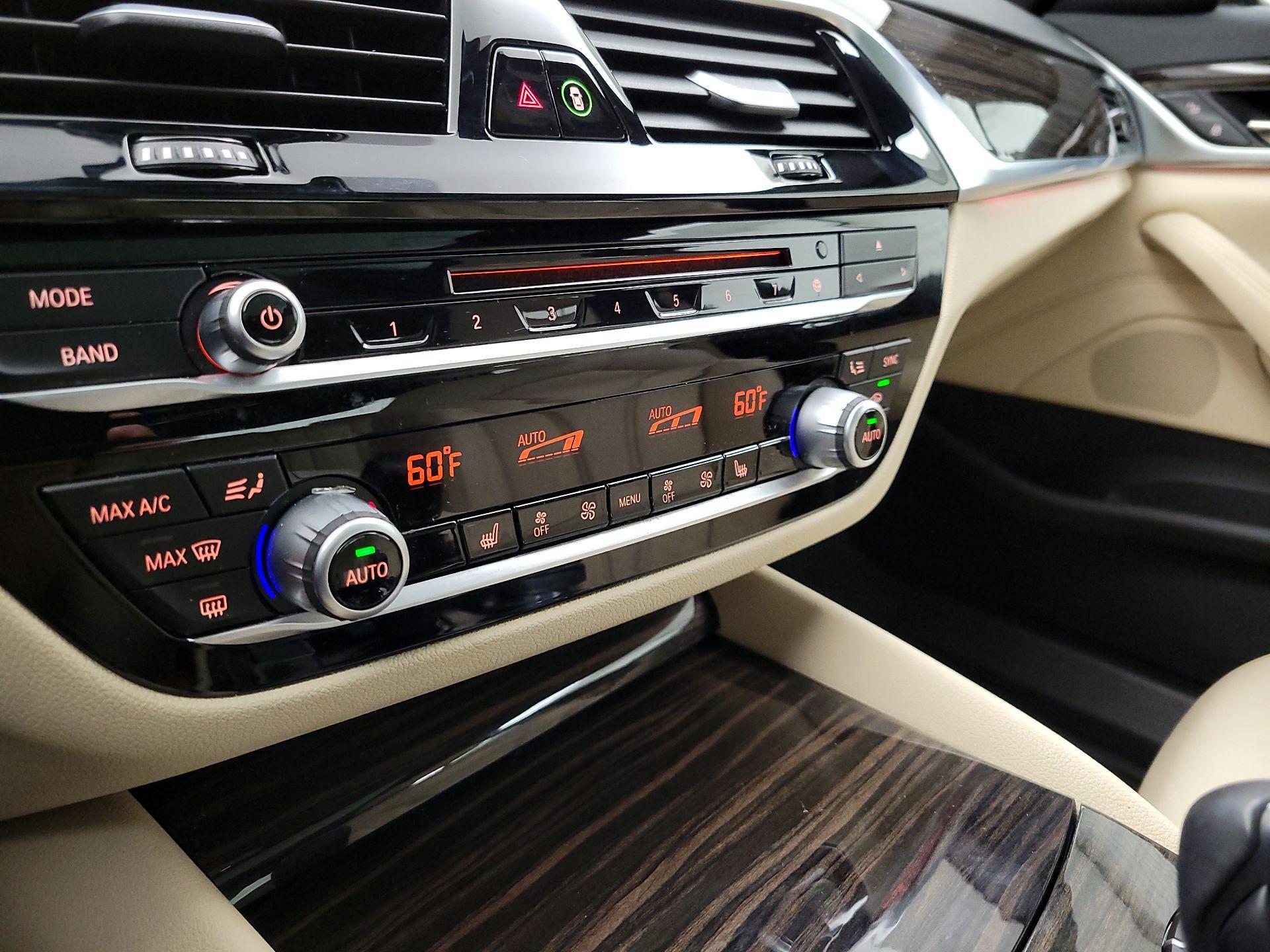 Thumbnail: 2019 BMW 5 Series - 17