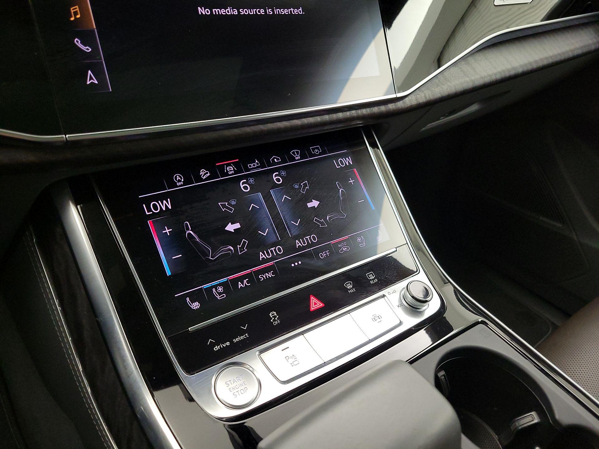 Thumbnail: 2019 Audi Q8 - 16