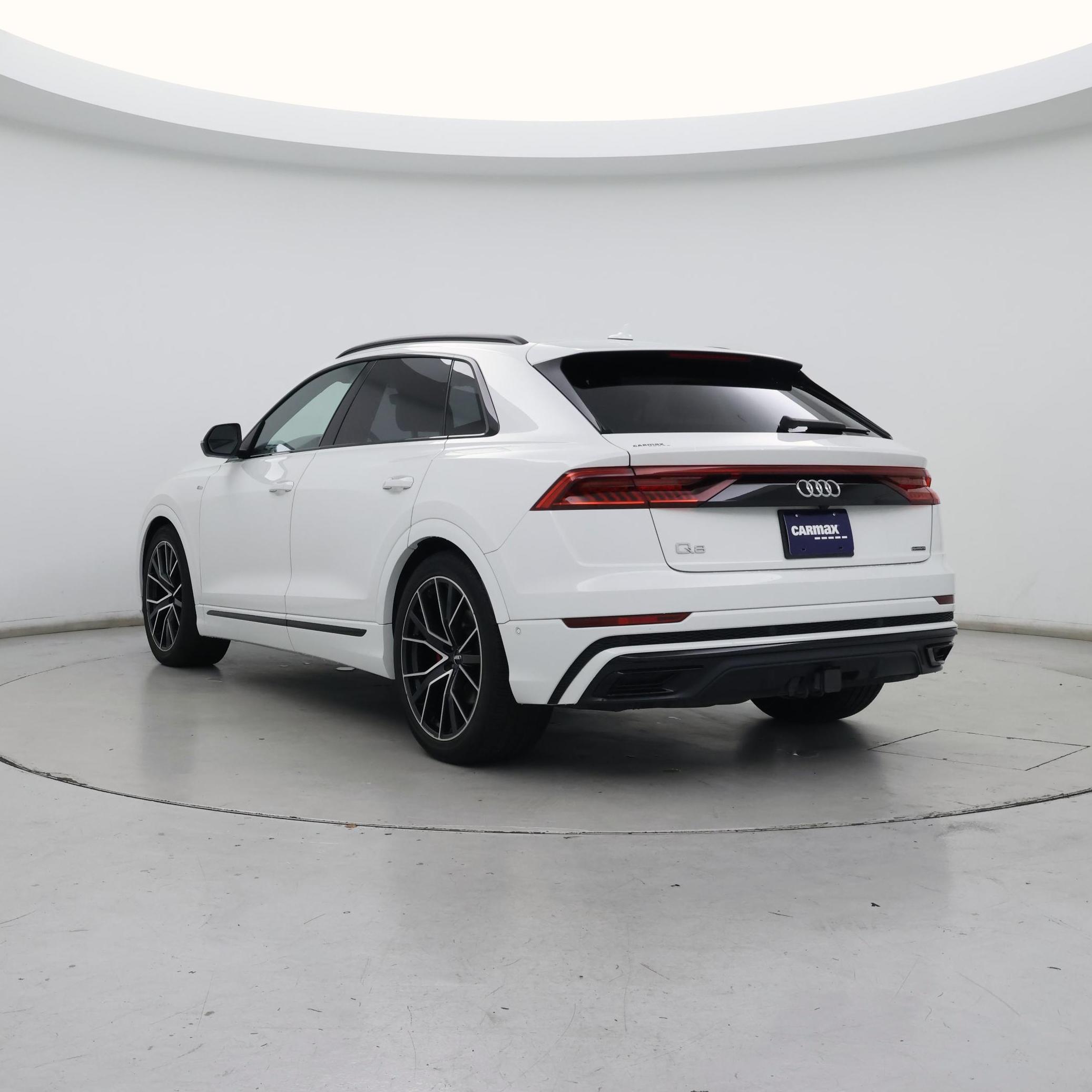 Thumbnail: 2019 Audi Q8 - 2