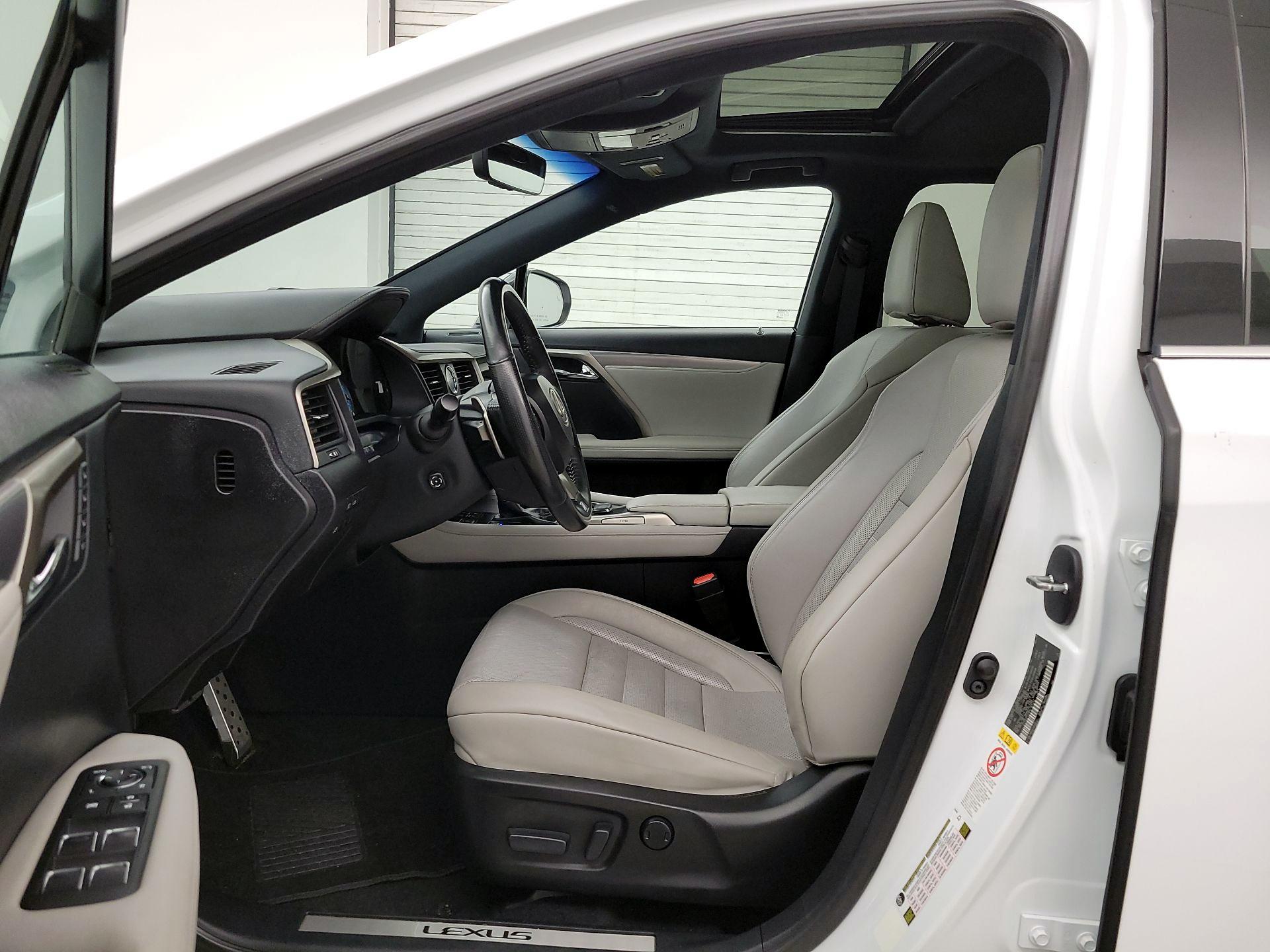 Thumbnail: 2019 Lexus RX - 11