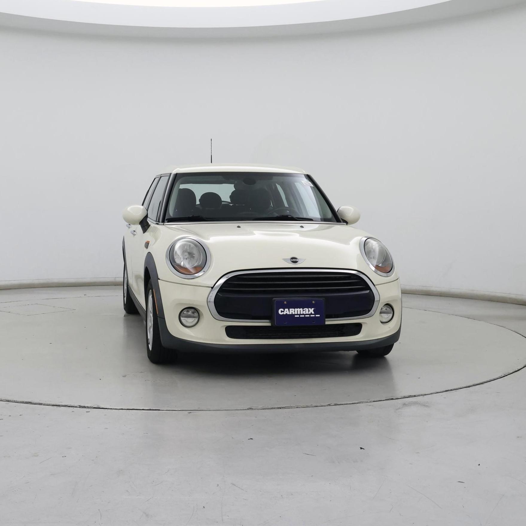 Thumbnail: 2017 MINI Cooper Hardtop - 5