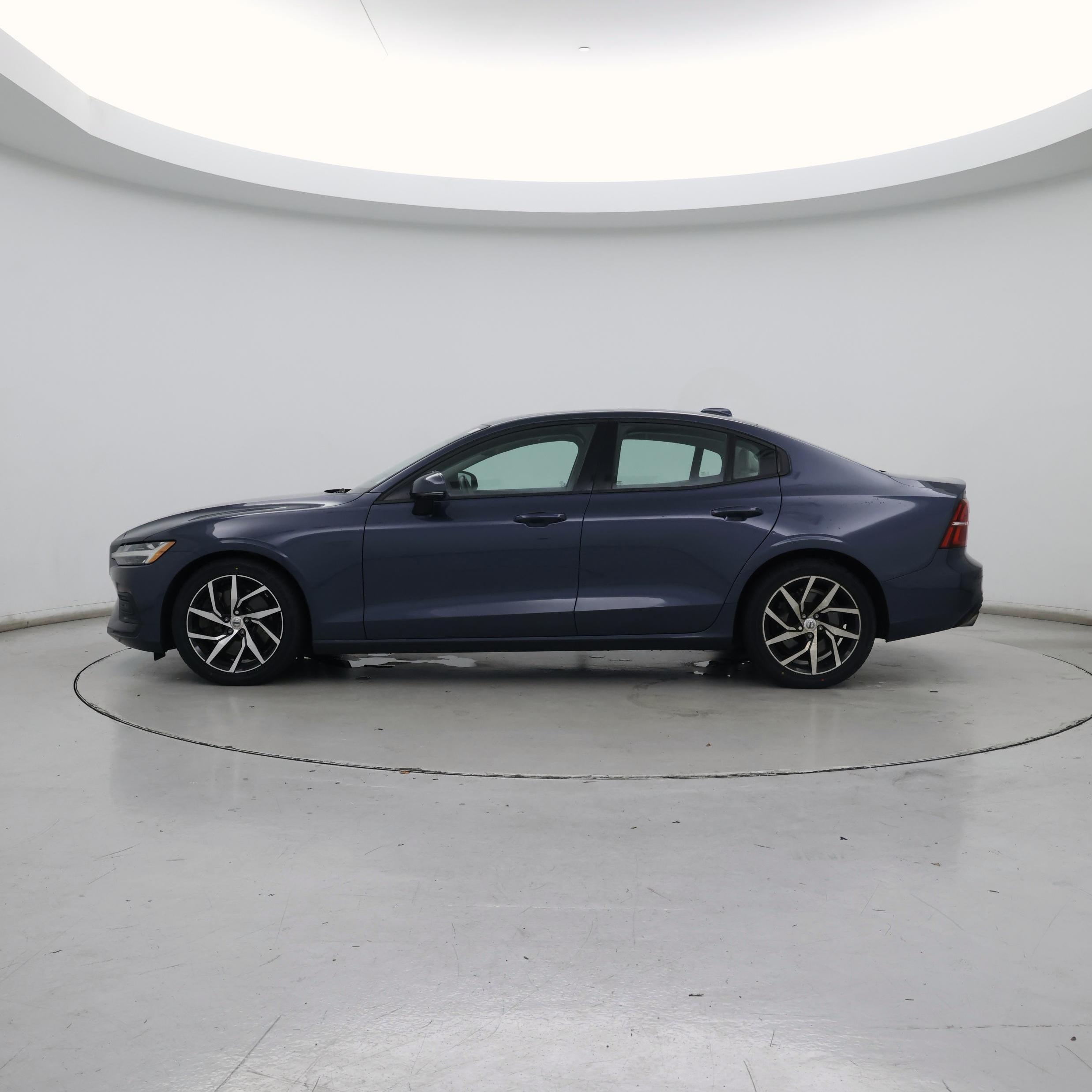 Thumbnail: 2019 Volvo S60 - 3