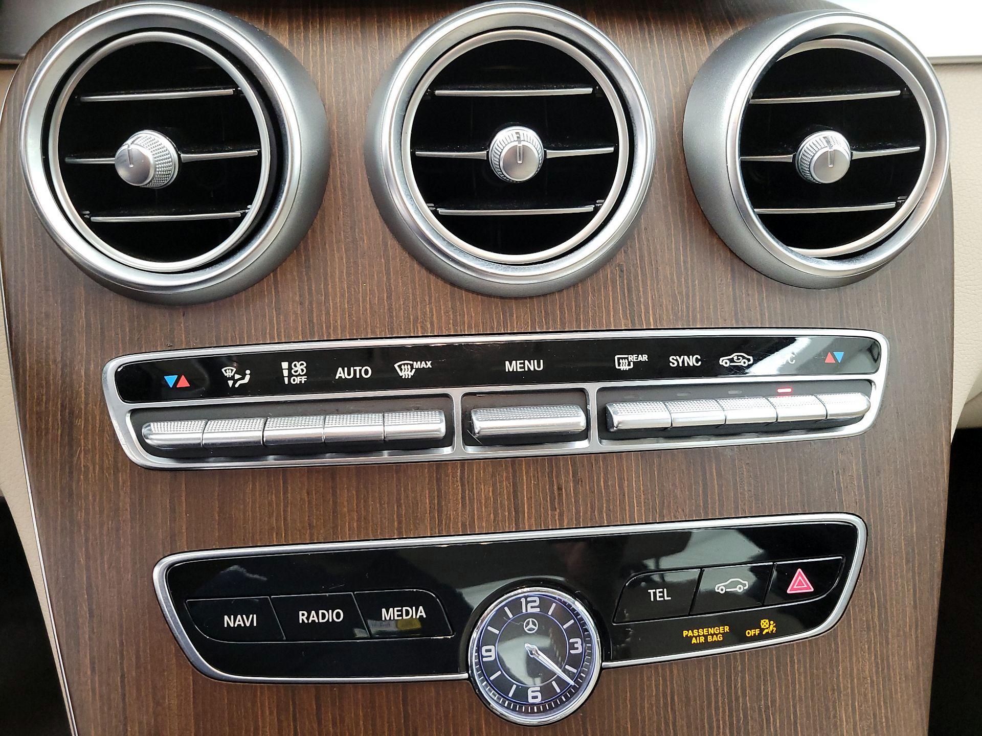Thumbnail: 2021 Mercedes-Benz C-Class - 16