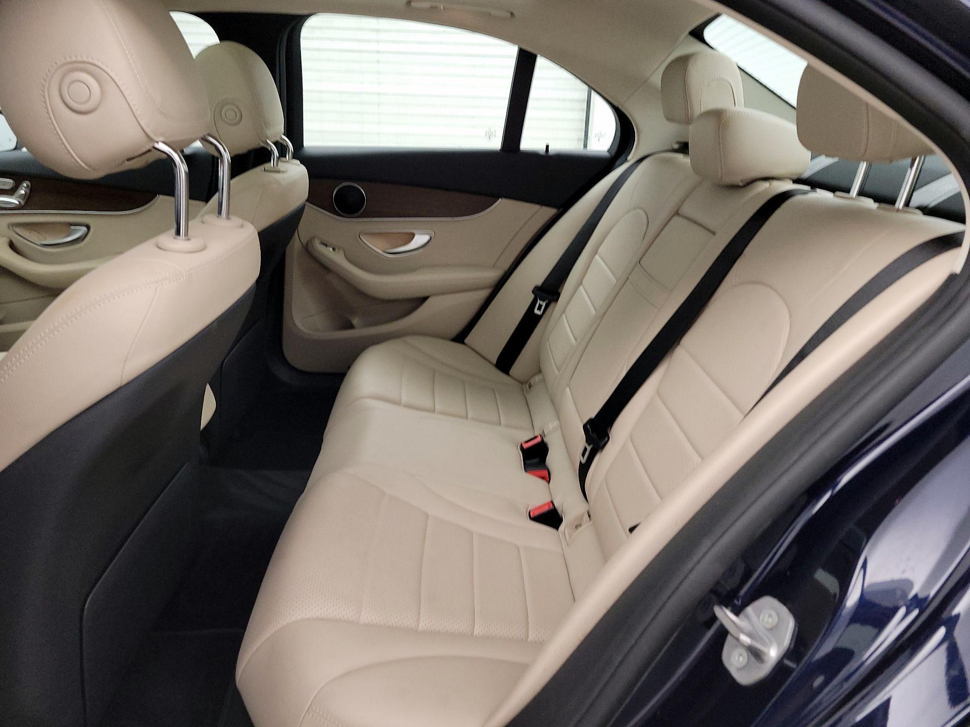 Thumbnail: 2021 Mercedes-Benz C-Class - 20