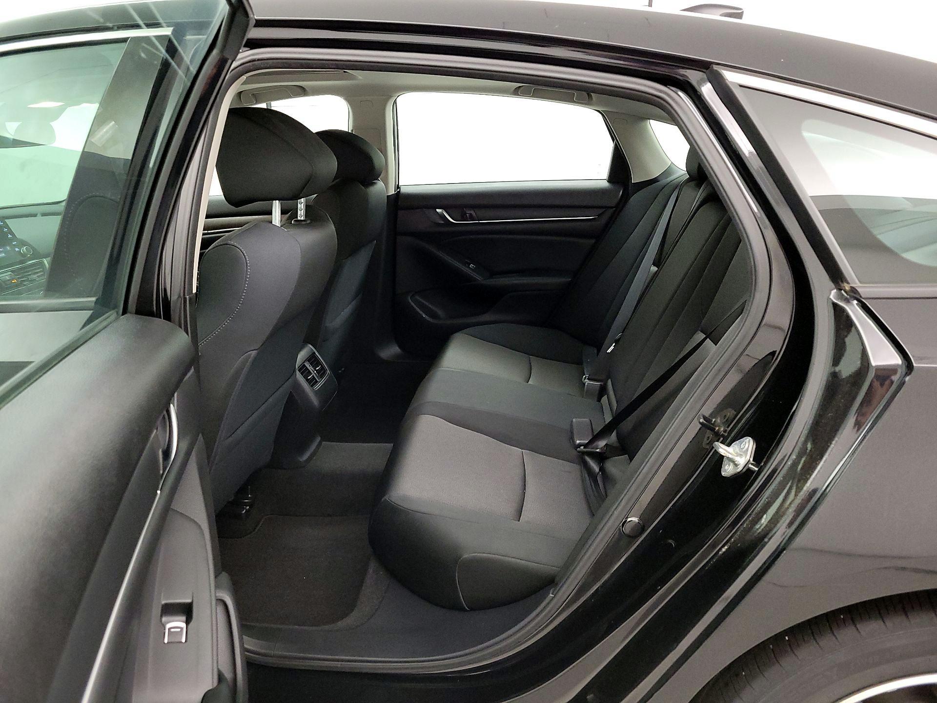 Thumbnail: 2018 Honda Accord - 20