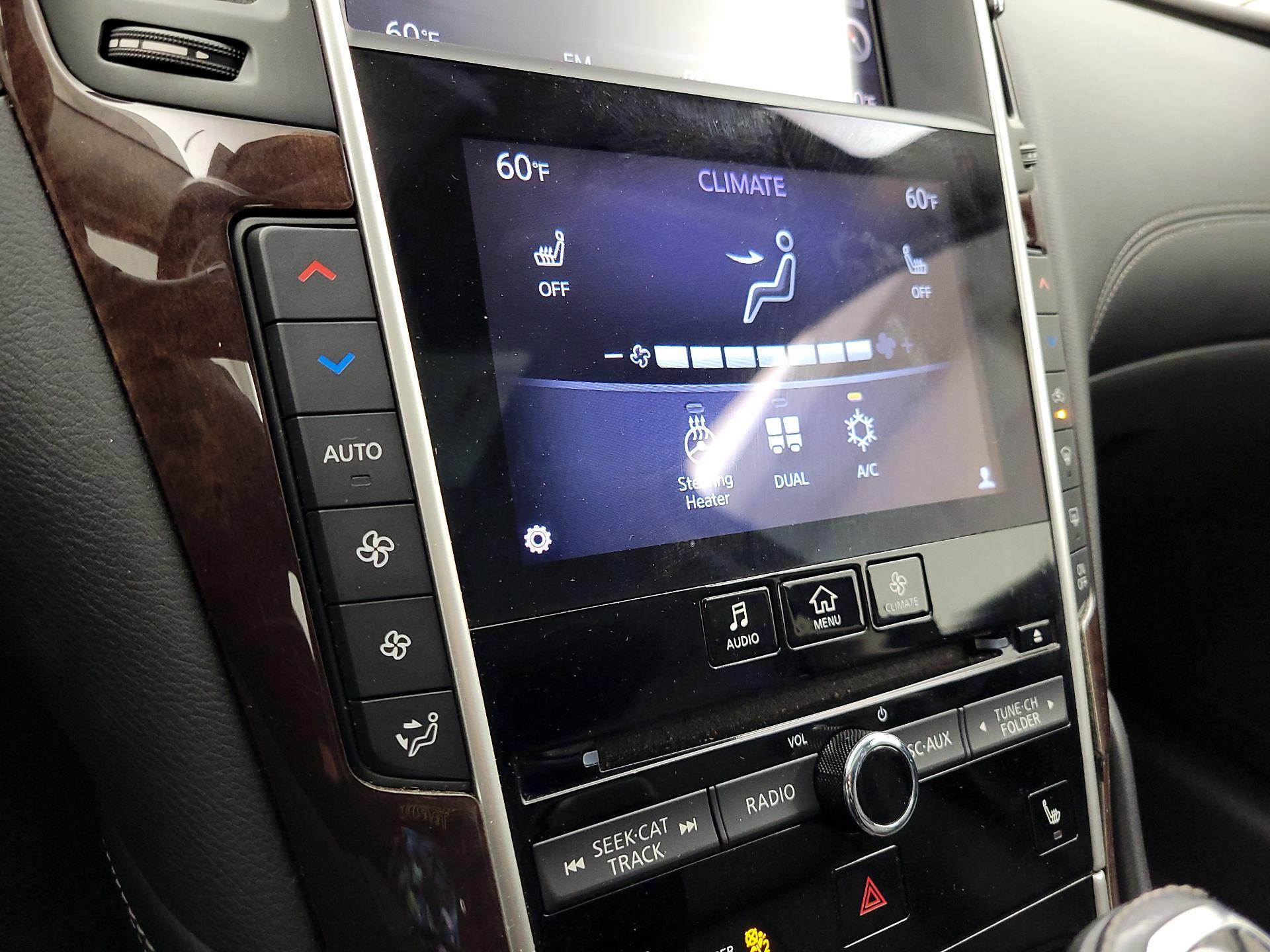 Thumbnail: 2019 INFINITI Q50 - 17