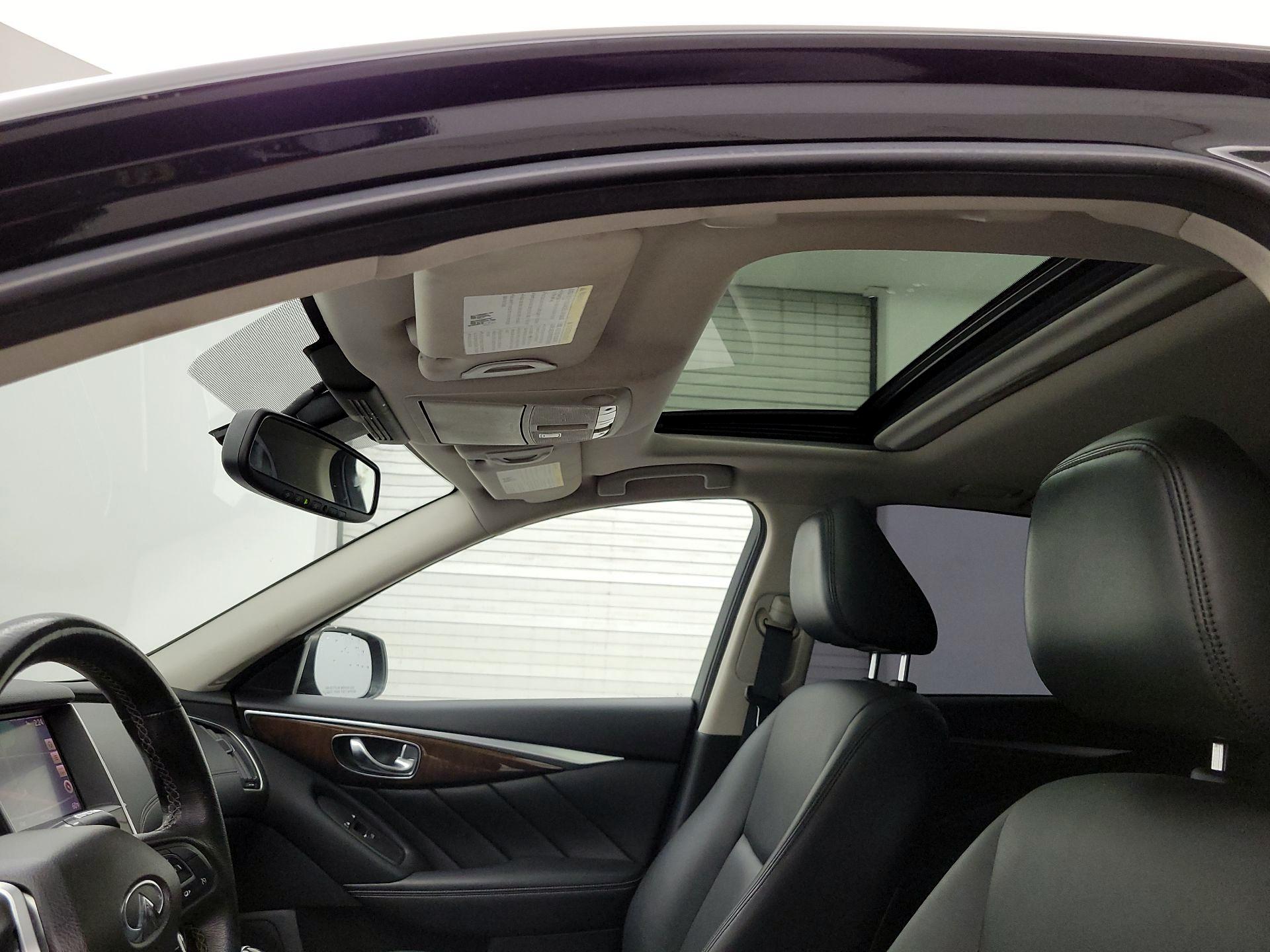 Thumbnail: 2019 INFINITI Q50 - 19