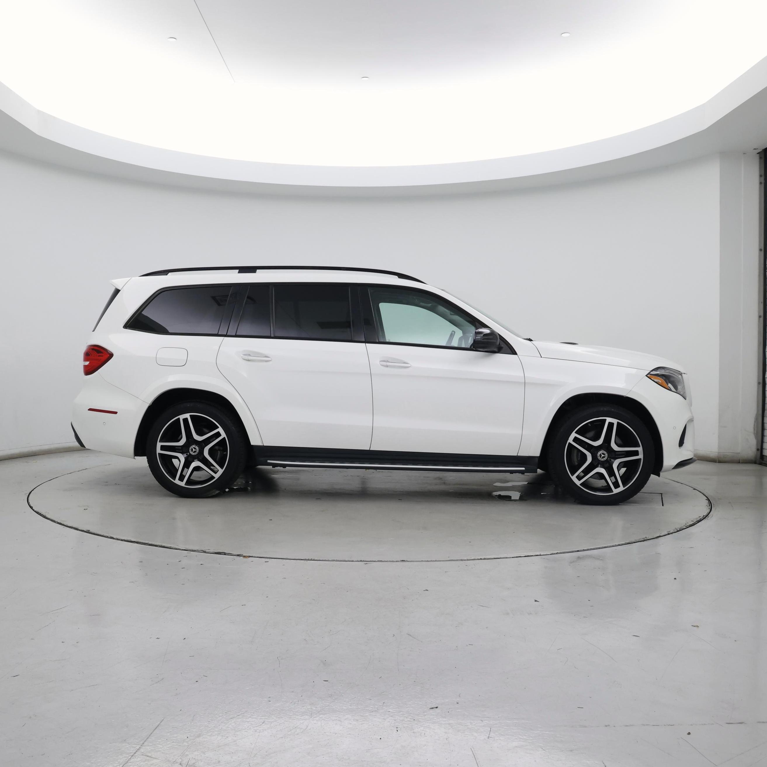 Thumbnail: 2018 Mercedes-Benz GLS - 7