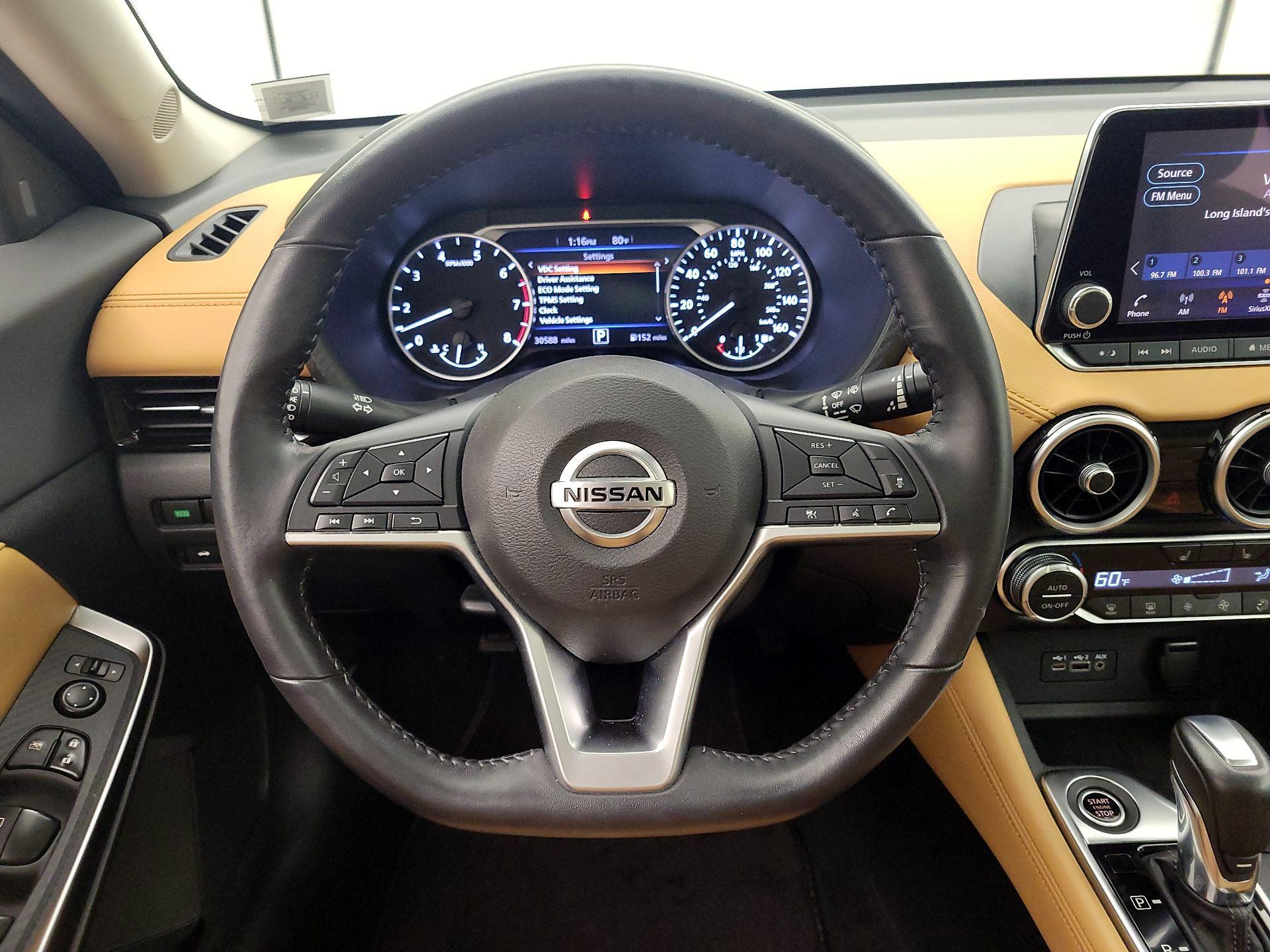 Thumbnail: 2020 Nissan Sentra - 10
