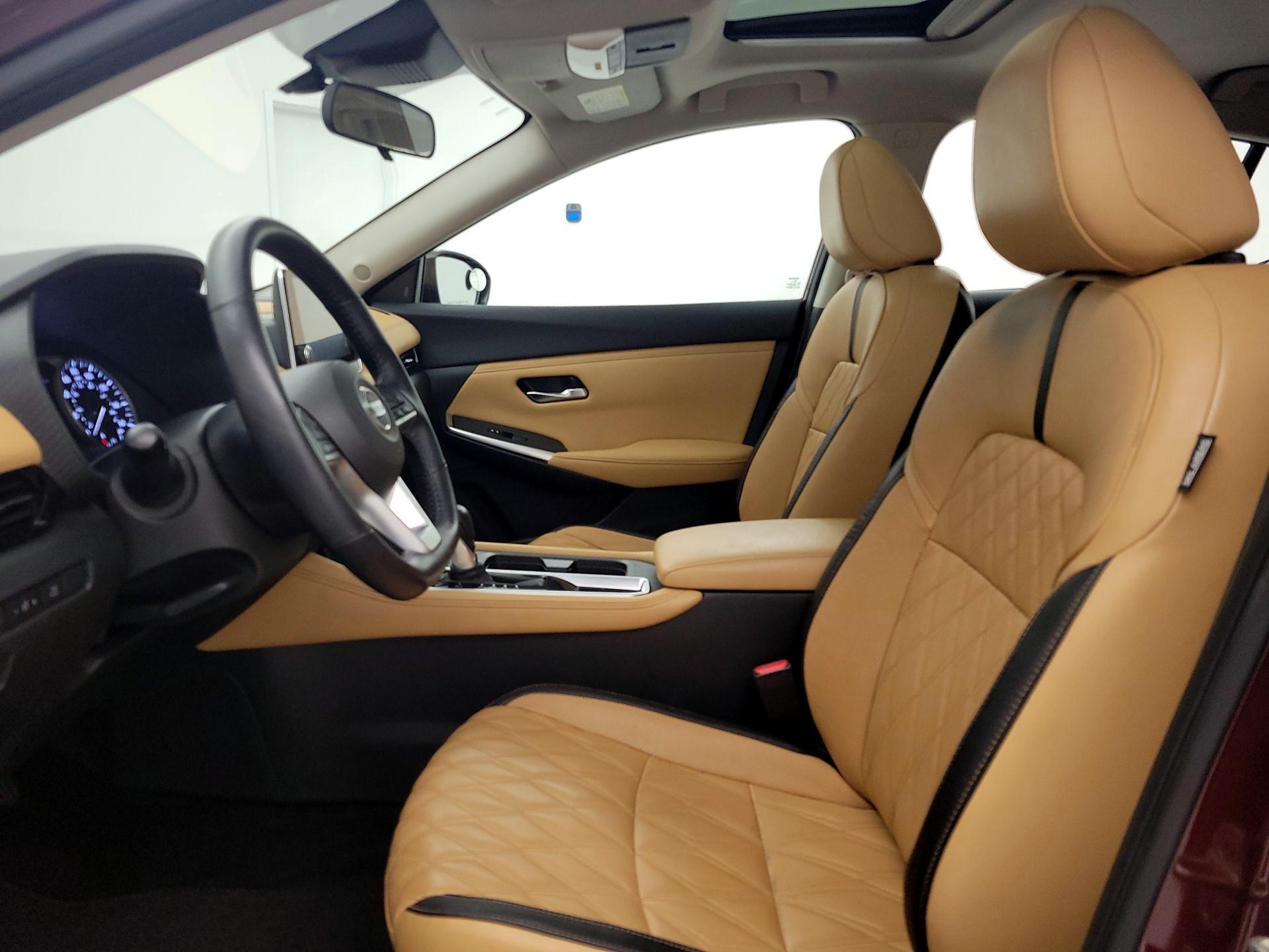 Thumbnail: 2020 Nissan Sentra - 11