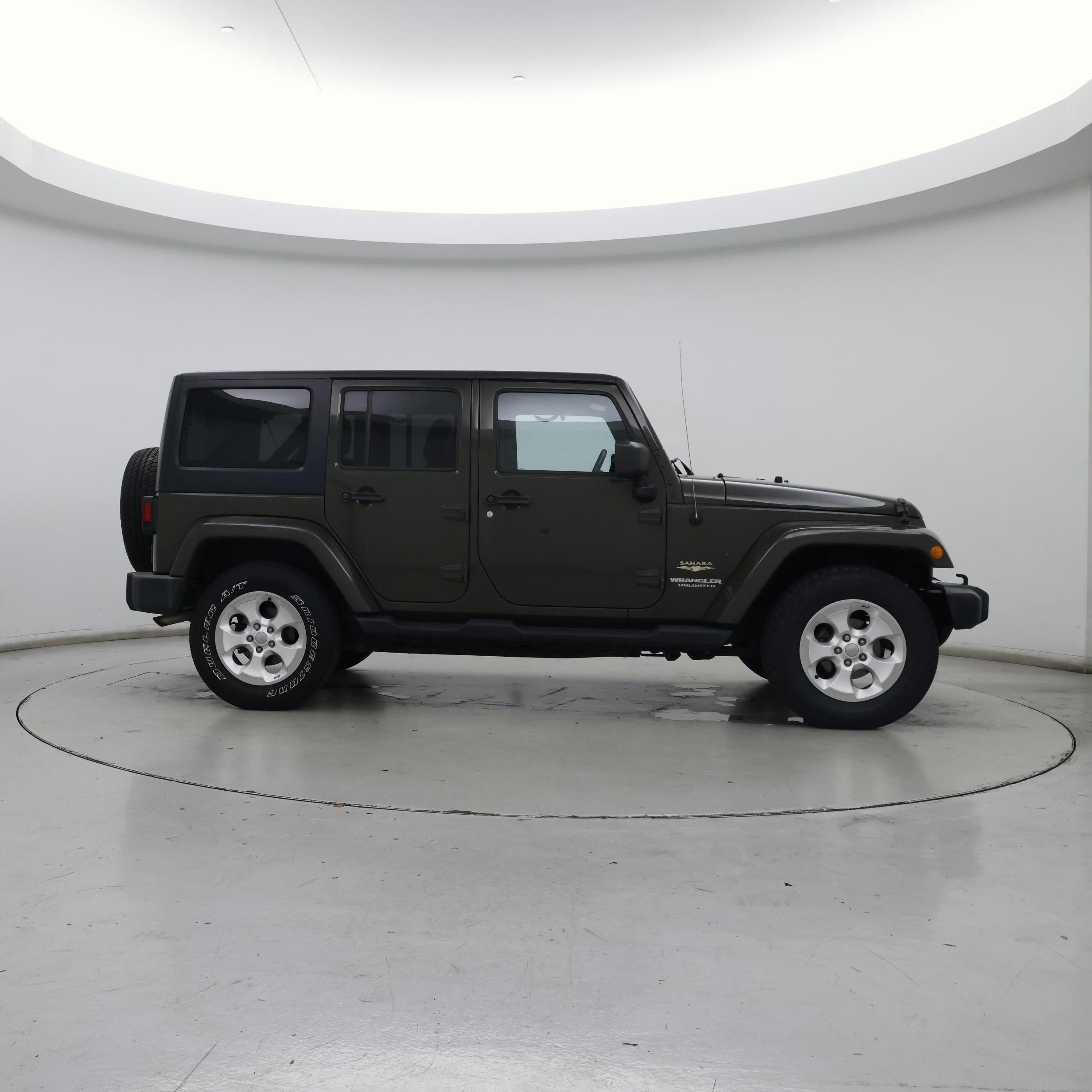 Thumbnail: 2015 Jeep Wrangler - 7