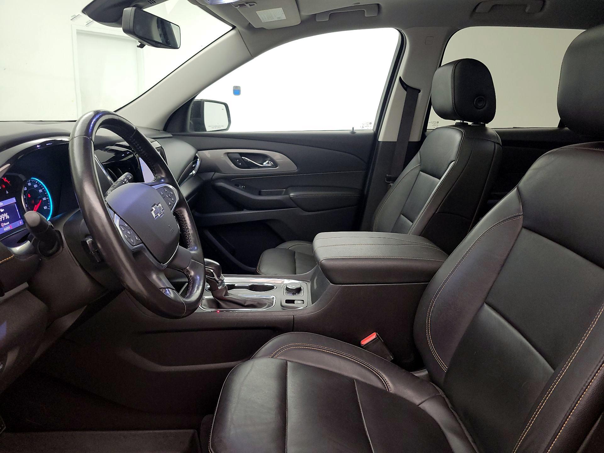 Thumbnail: 2021 Chevrolet Traverse - 11