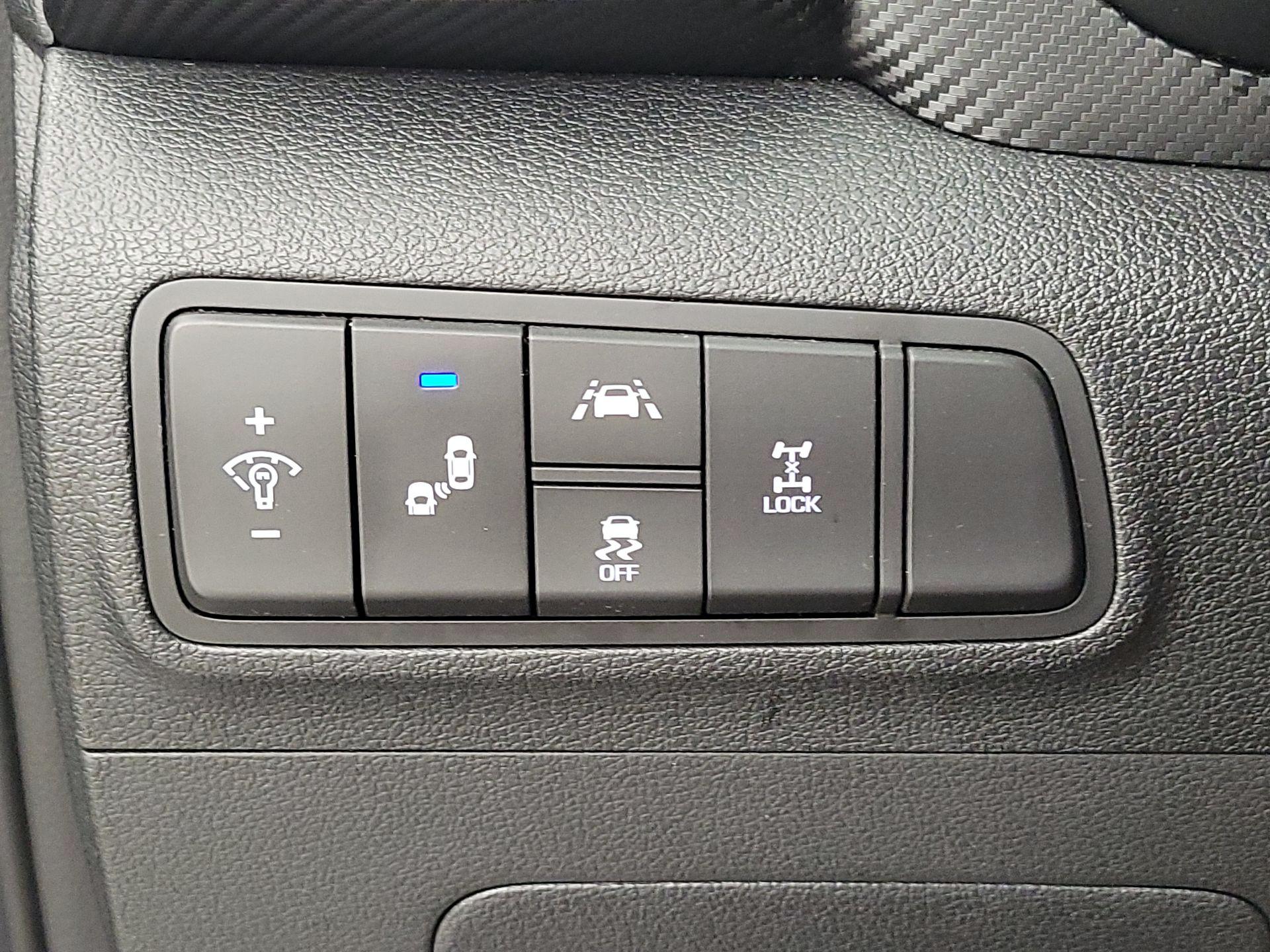Thumbnail: 2019 Hyundai Tucson - 13