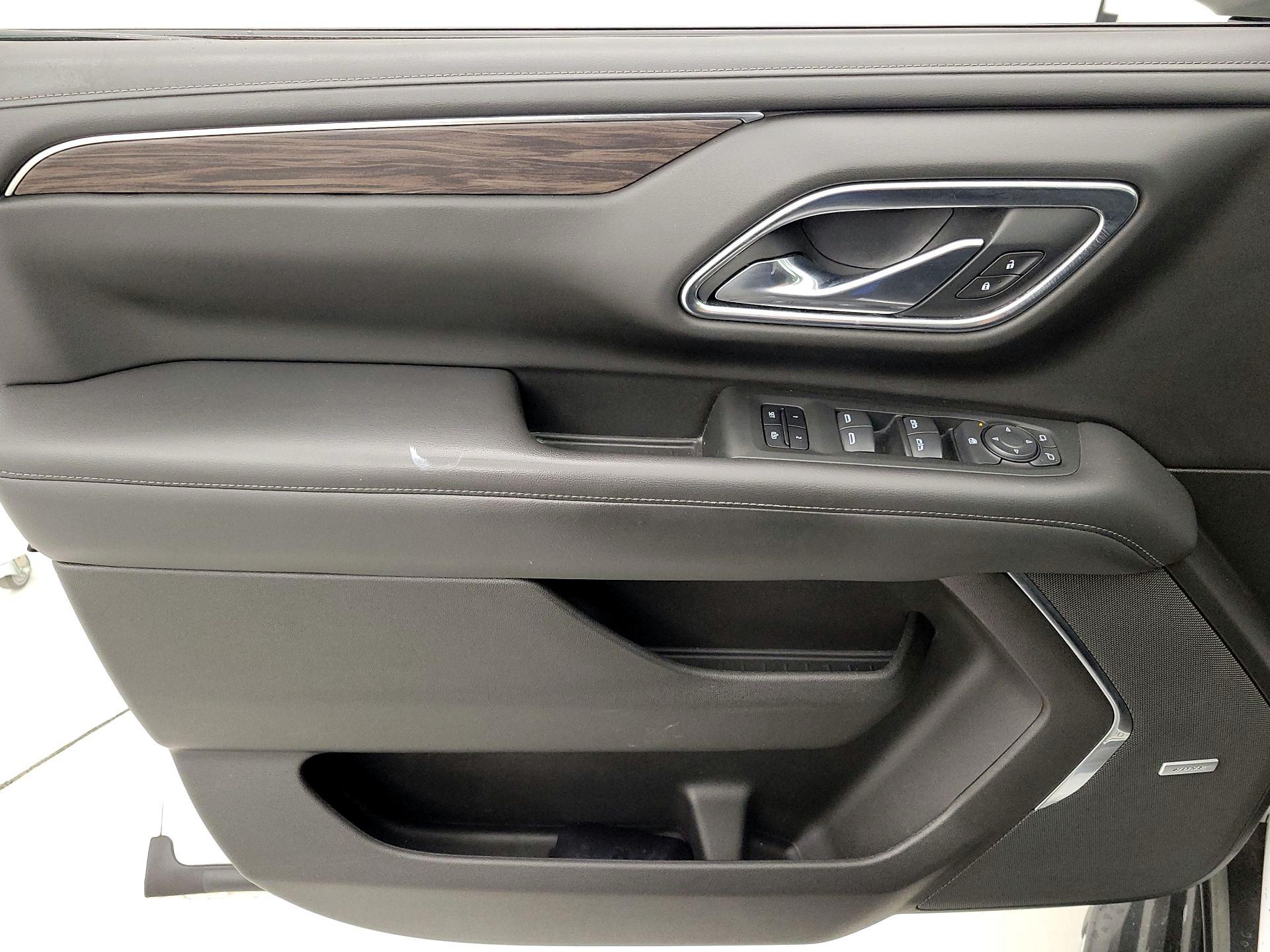 Thumbnail: 2021 Chevrolet Tahoe - 12