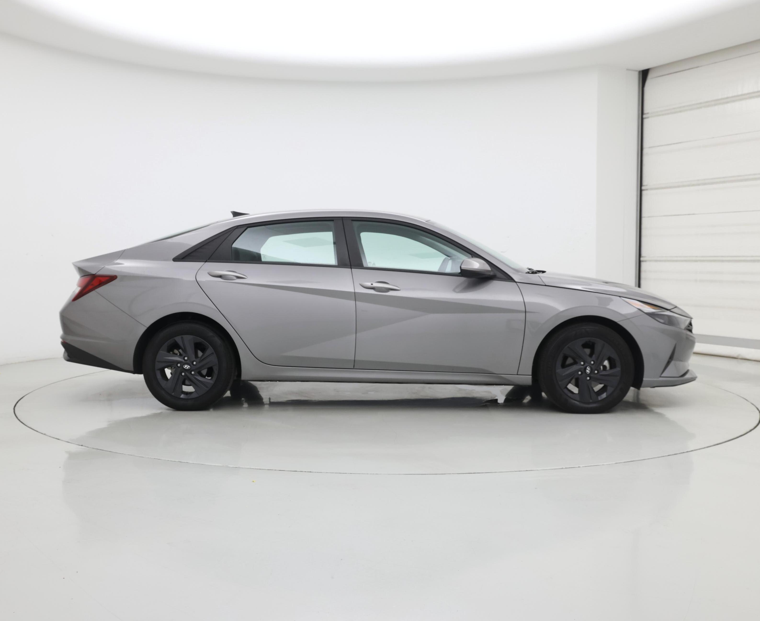 Thumbnail: 2023 Hyundai Elantra - 7