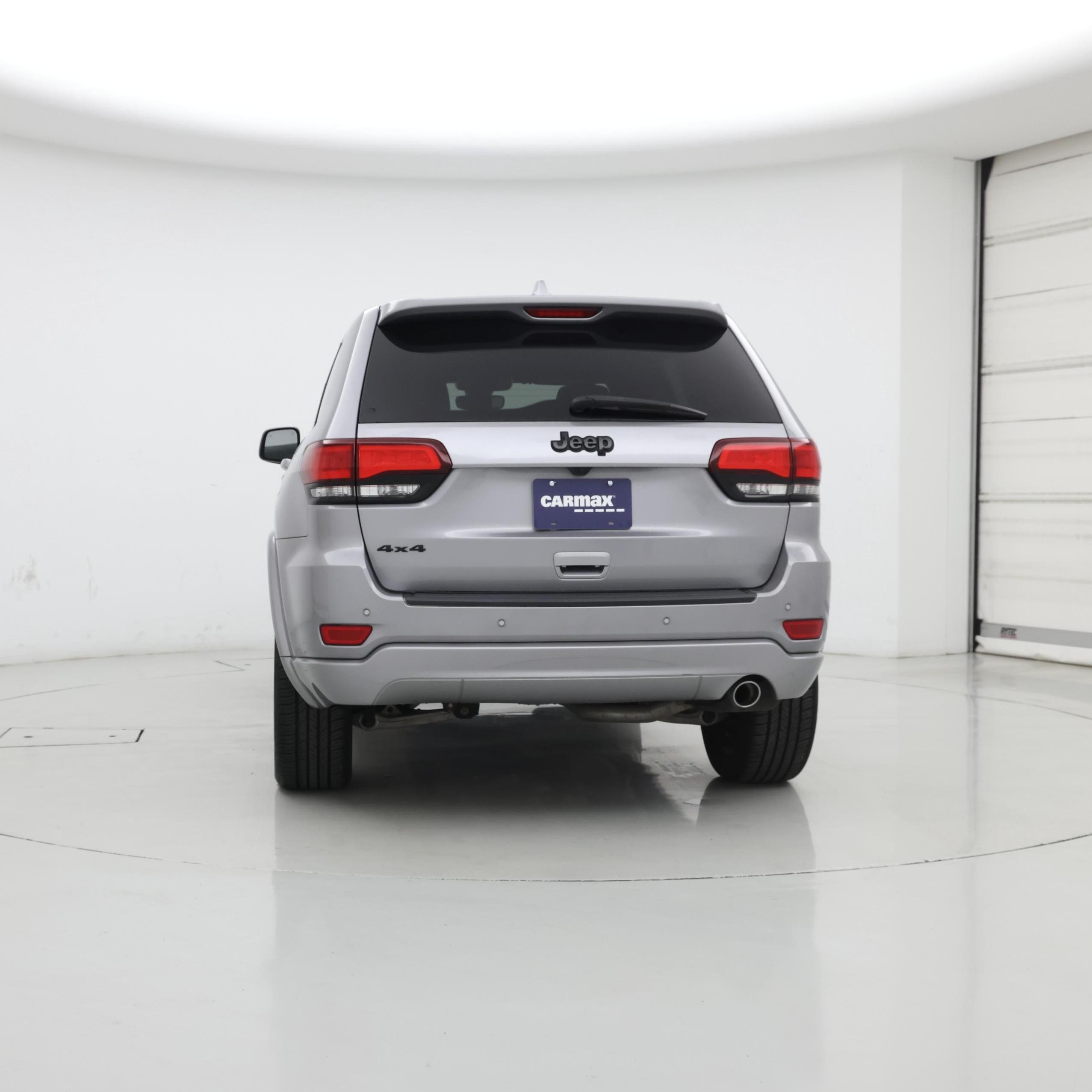 Thumbnail: 2020 Jeep Grand Cherokee - 6