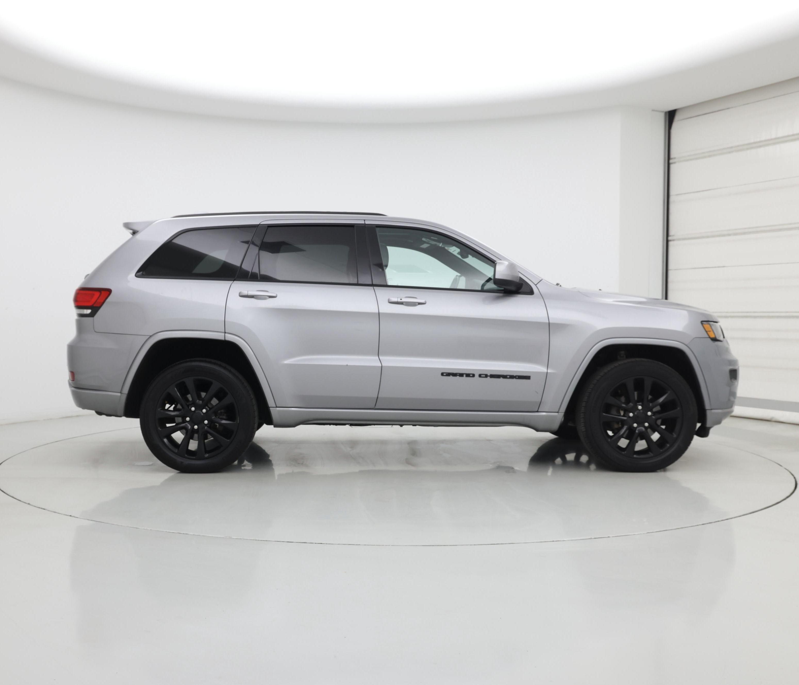 Thumbnail: 2020 Jeep Grand Cherokee - 7